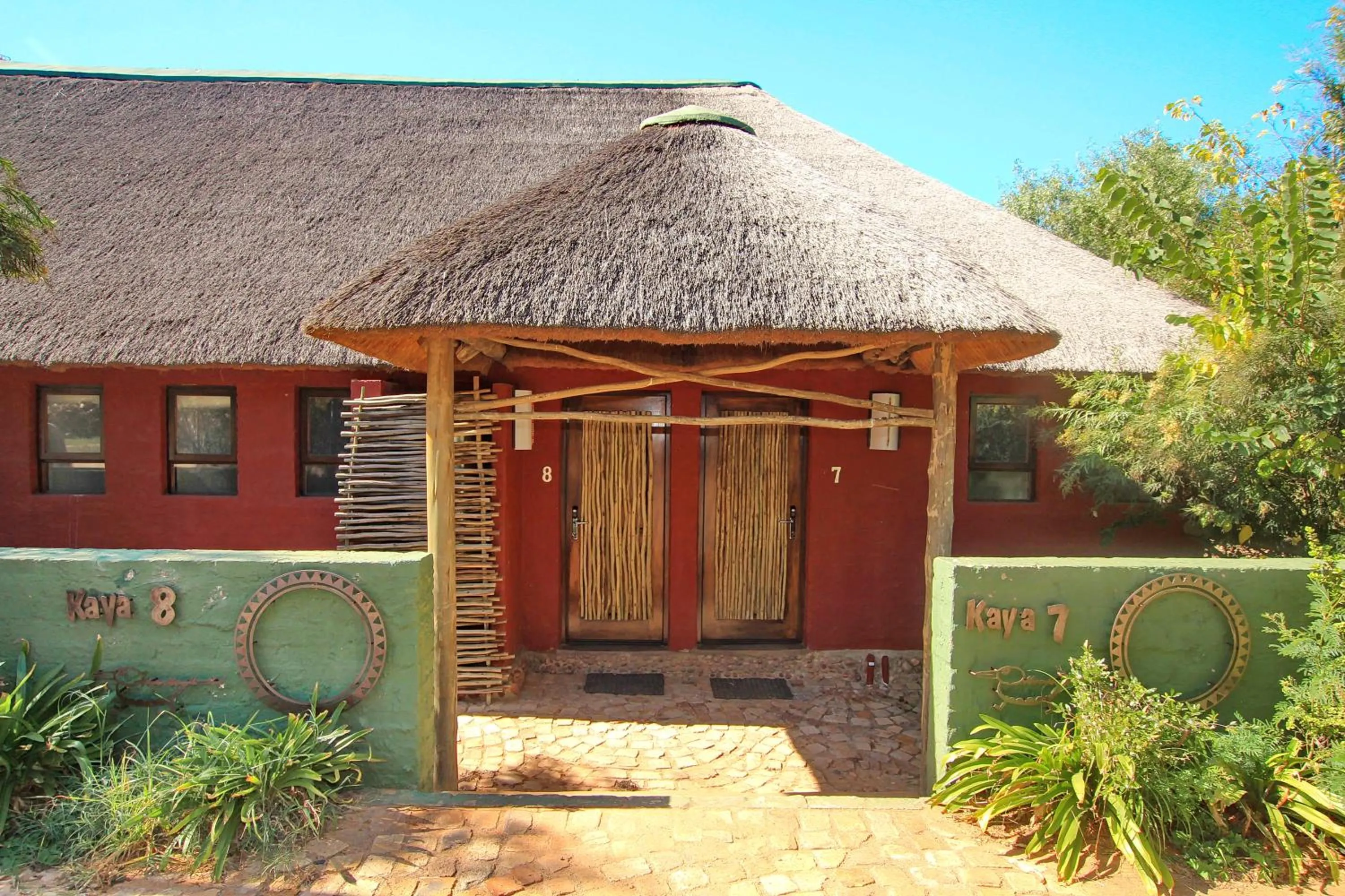 Facade/entrance in Hakunamatata Lodge & Health Spa