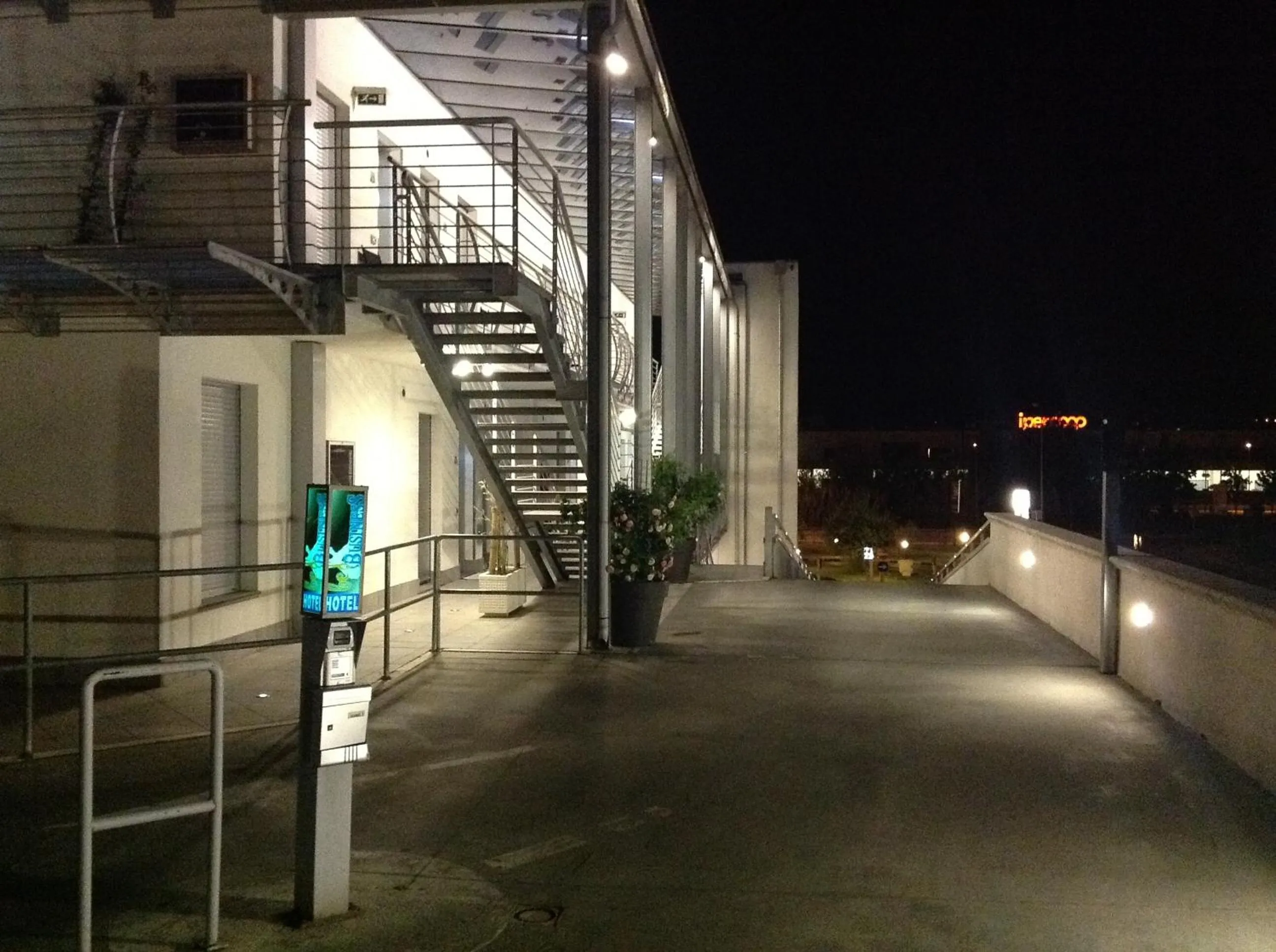 Facade/entrance in Hotel Bed&Business