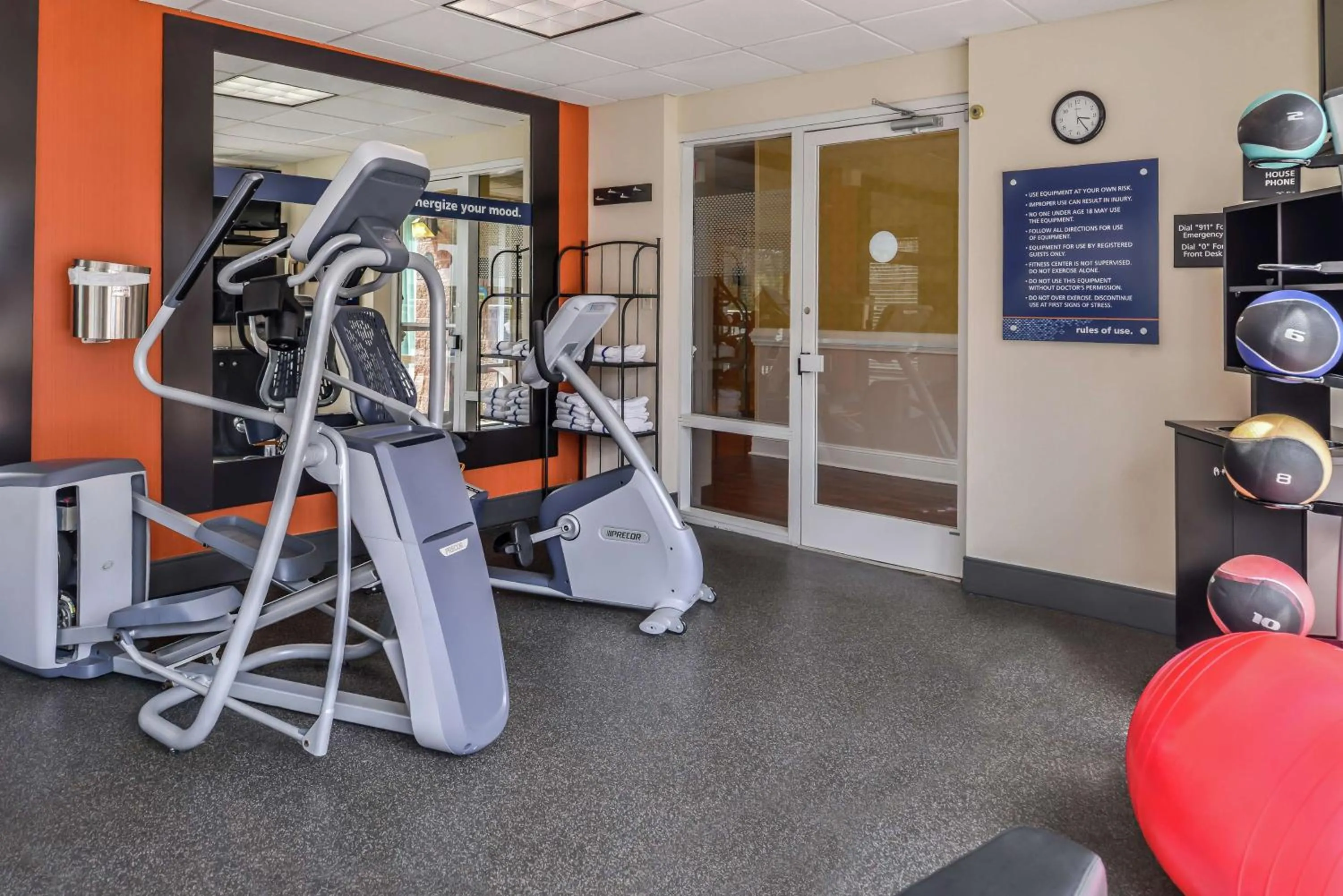 Fitness centre/facilities in Hampton Inn & Suites Charlotte Arrowood Rd