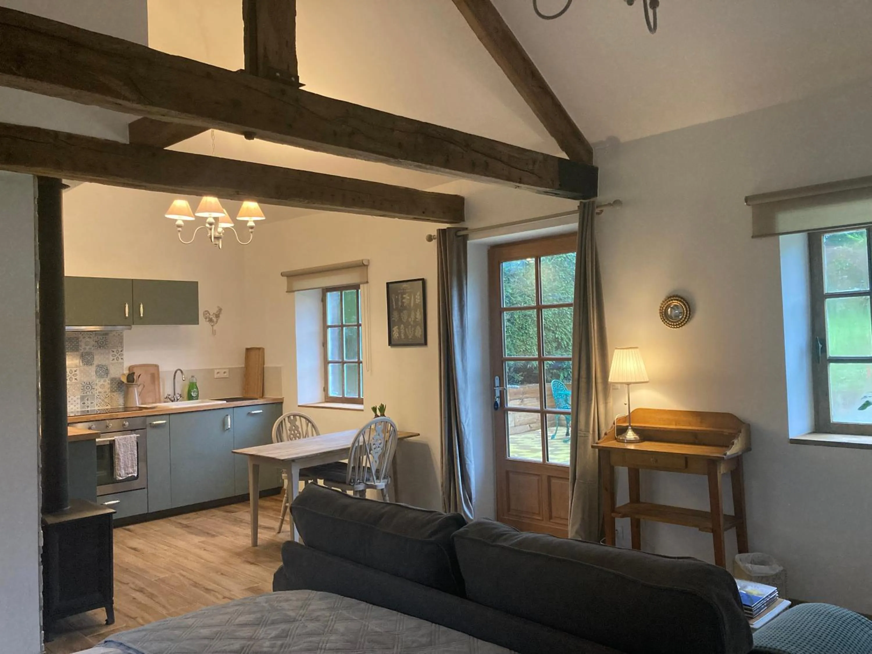 Studio with Terrace in Chambres d'Hôtes Belle Vallee