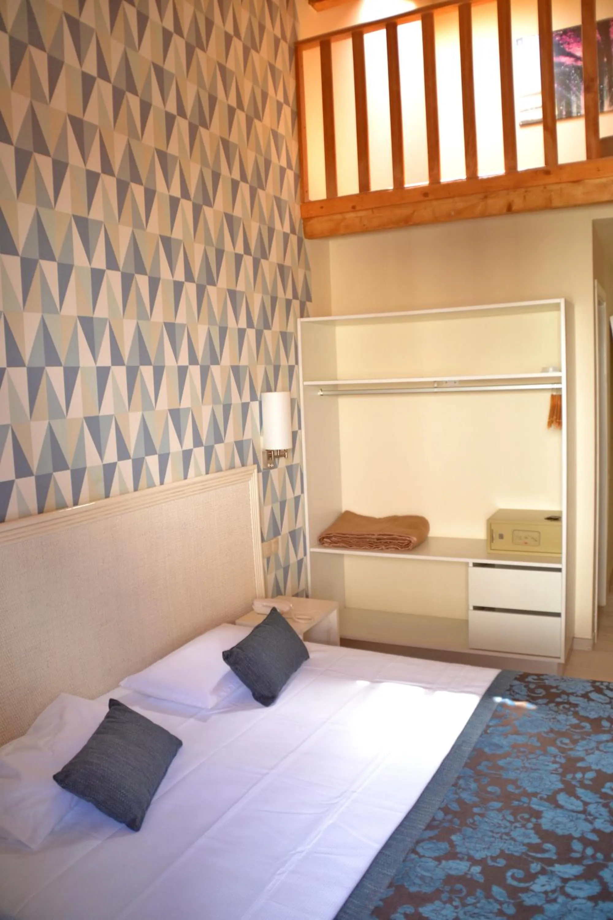 Bed in Ouril Hotel Julia