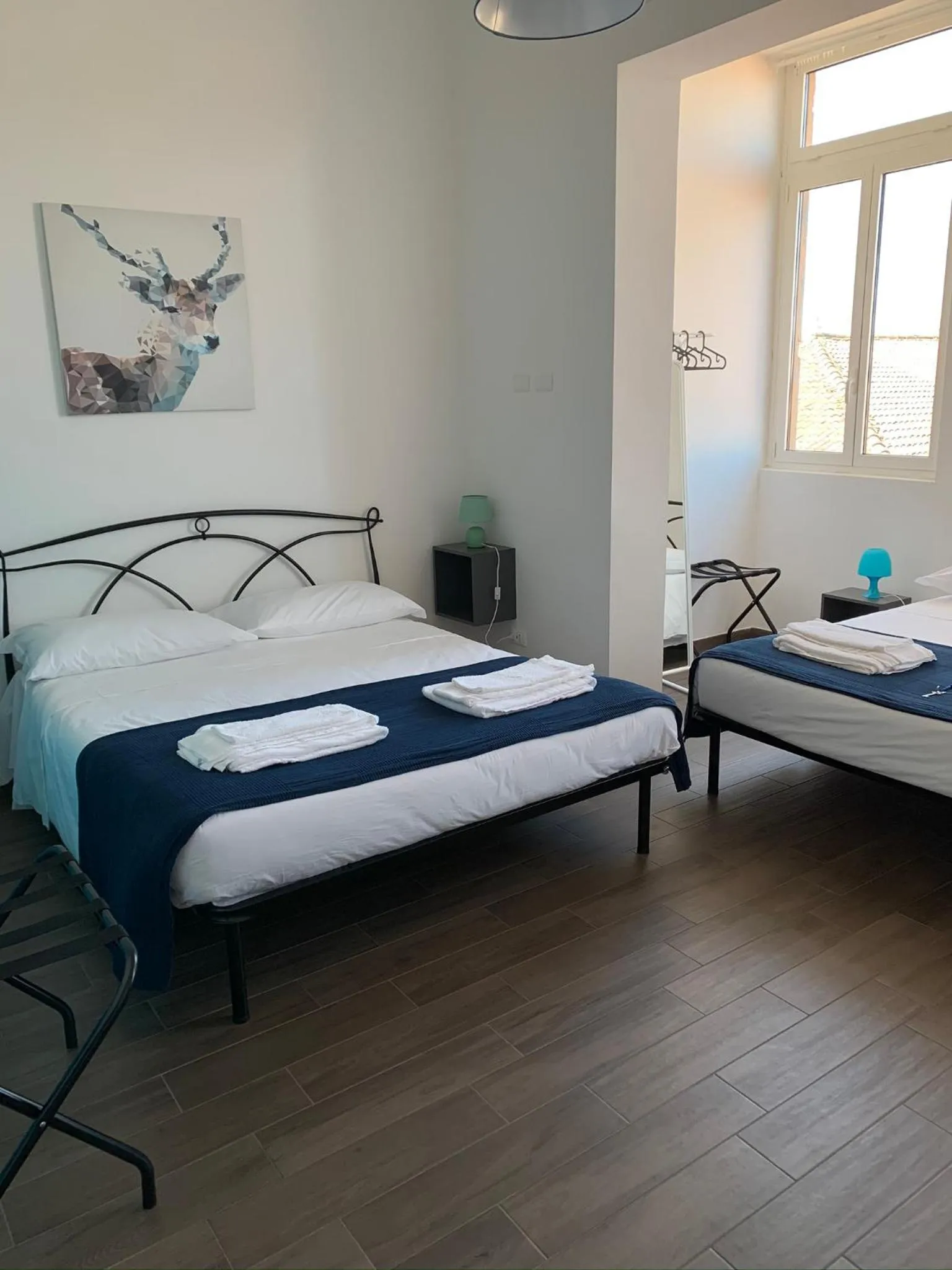 Mambo Suites