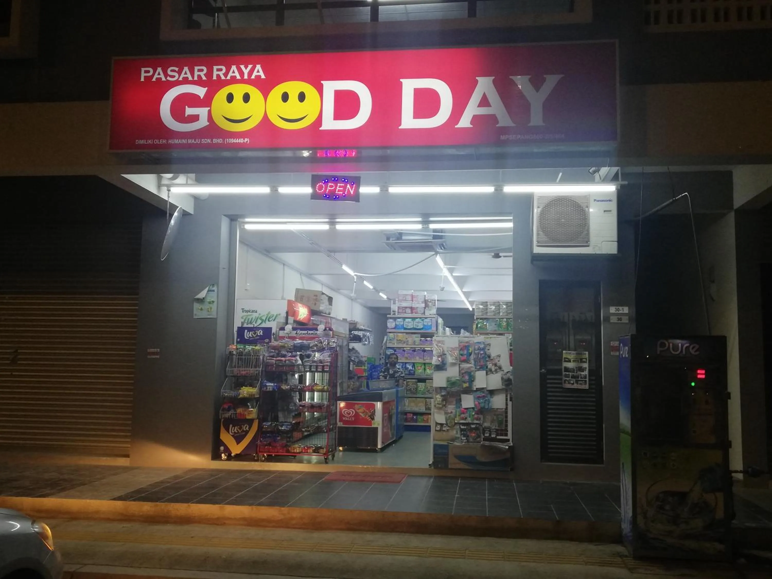 Shopping Area in Hotel Victory Inn KLIA and KLIA 2