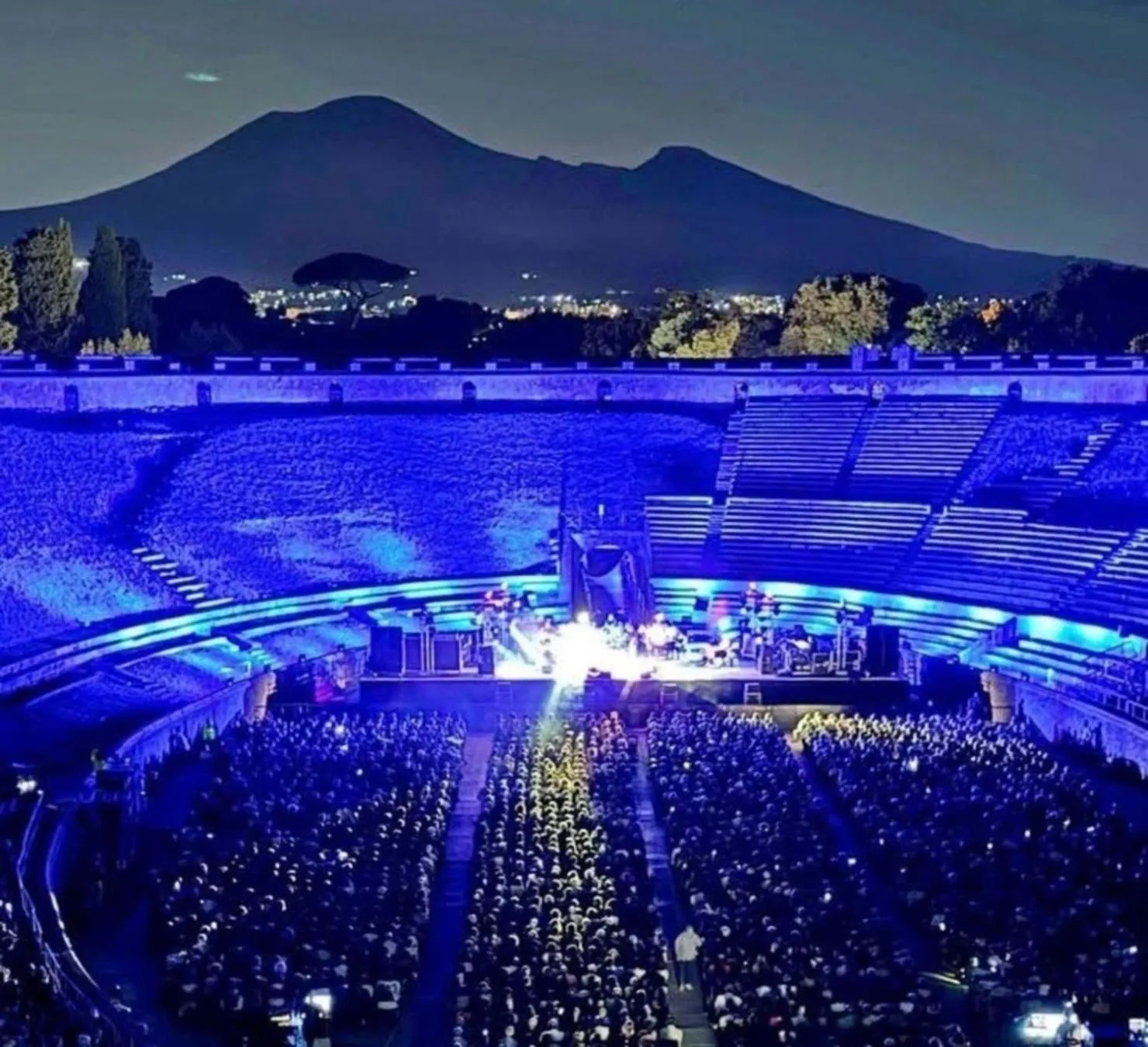 Nearby landmark in B&B Pompei Olympus