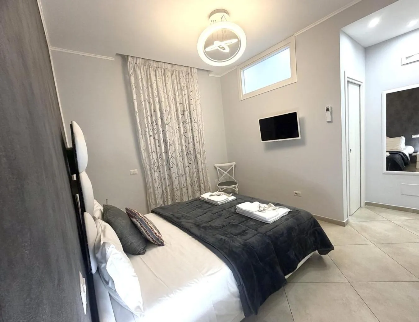 Bed in B&B Pompei Olympus