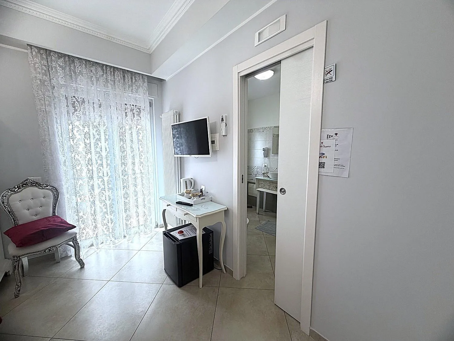 Bathroom in B&B Pompei Olympus