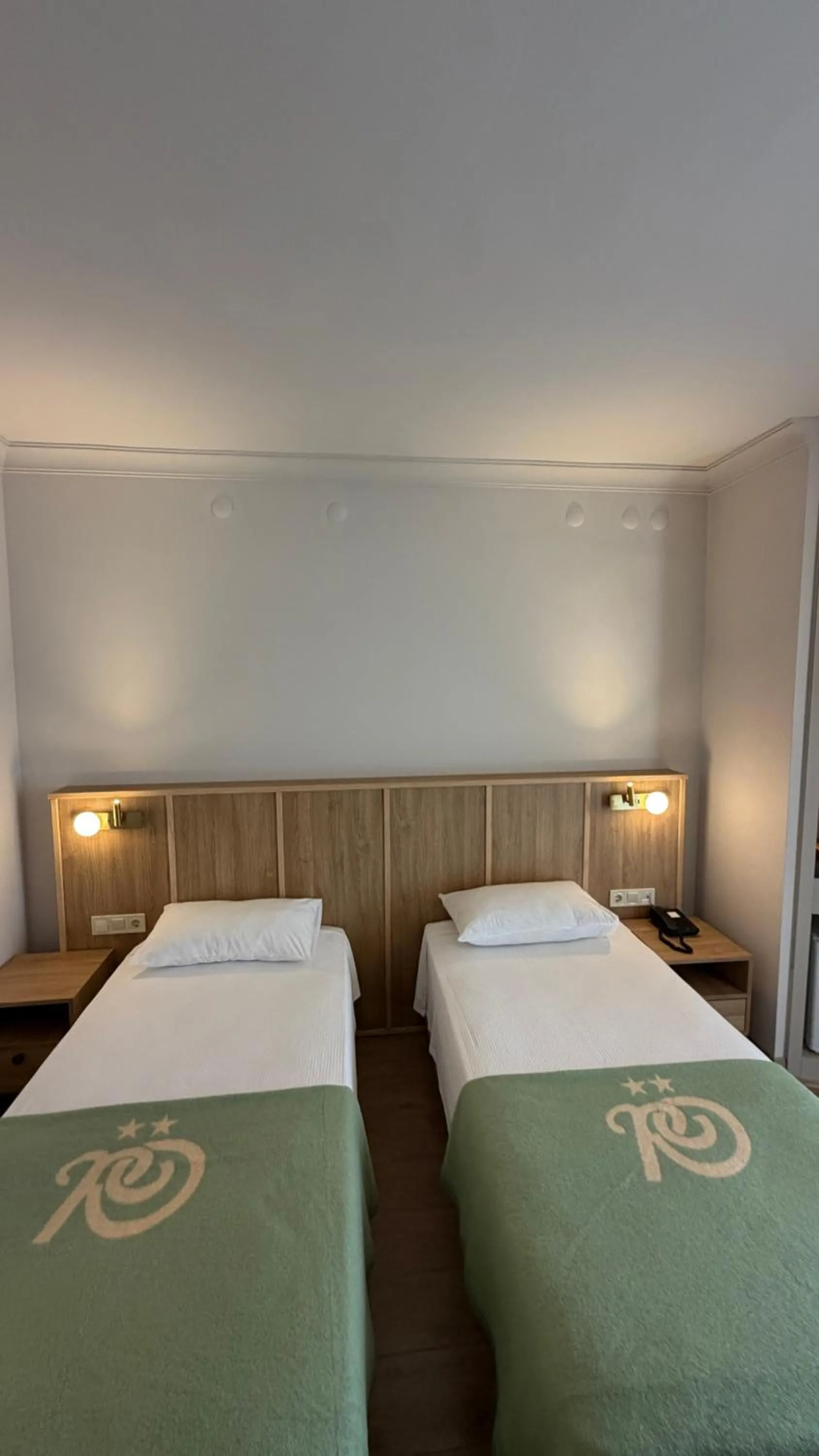 Bed in Rıdvan Hotel