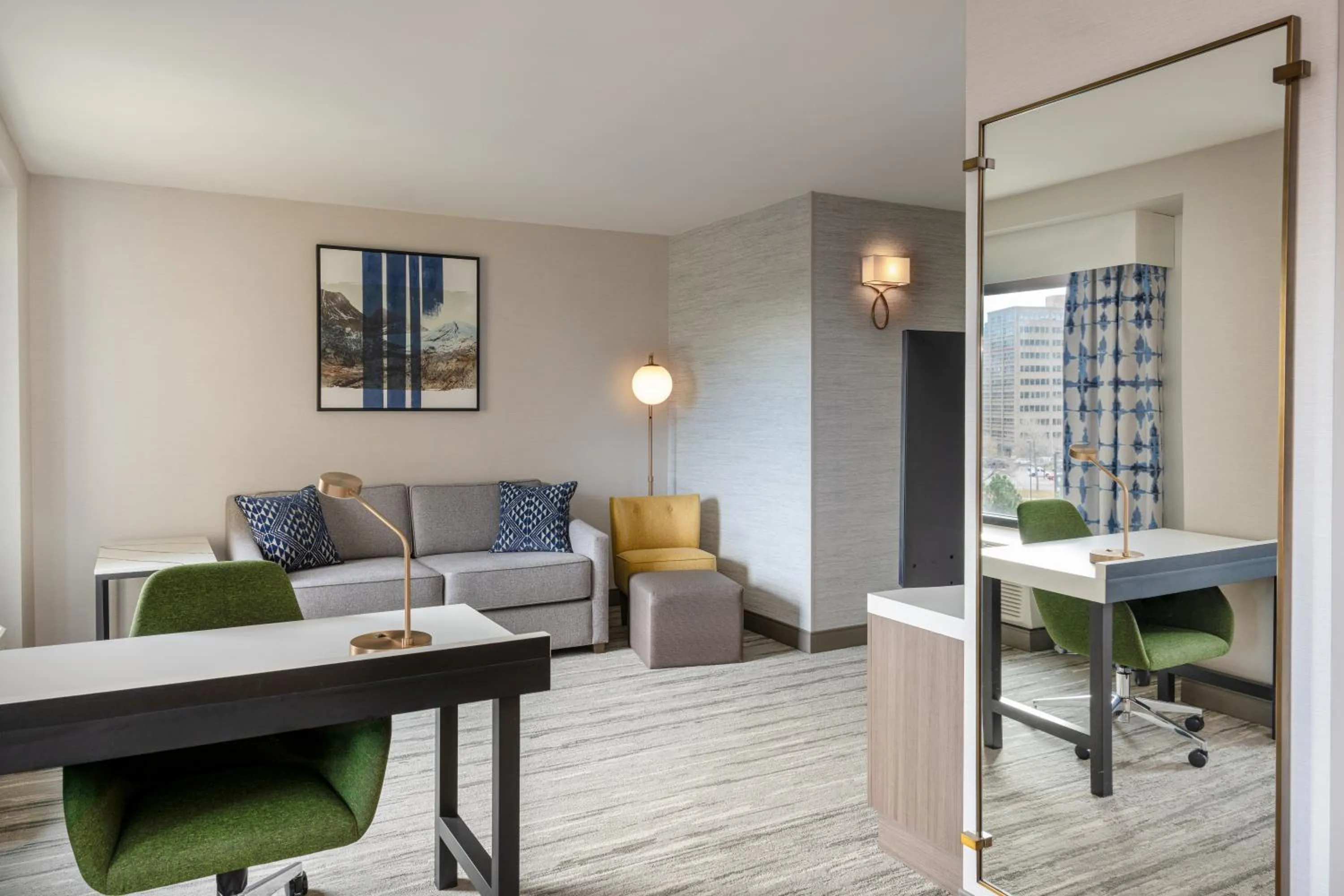 Living room in Hilton Garden Inn Denver Tech Center