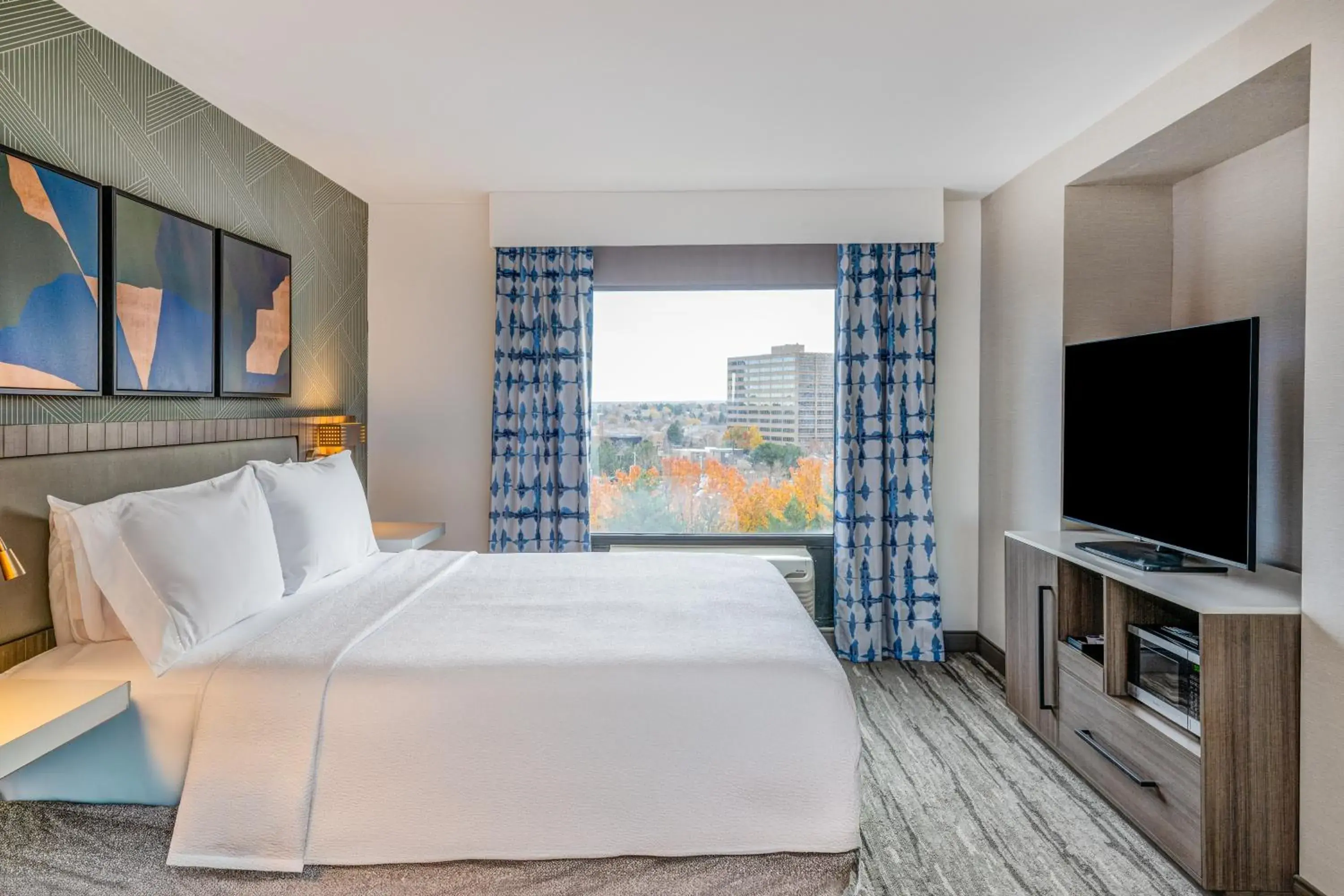 Bed in Hilton Garden Inn Denver Tech Center Bed in Hilton Garden Inn Denver Tech Center