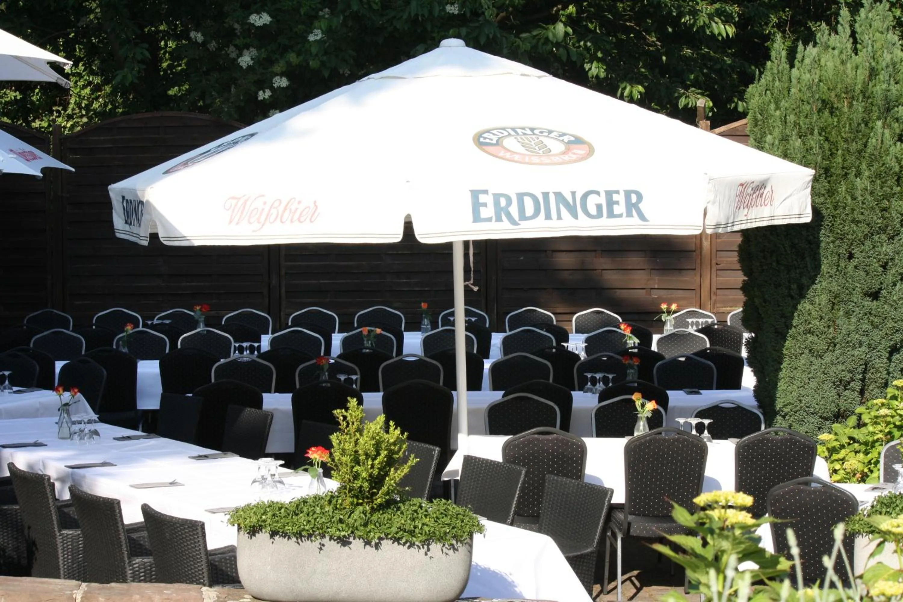 Restaurant/places to eat in Hotel Schwarzer Adler