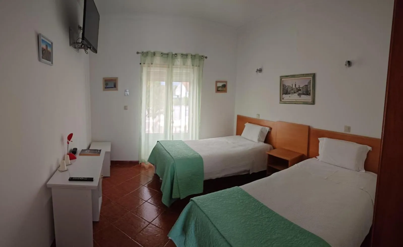 Bedroom, Bed in Graca Hotel