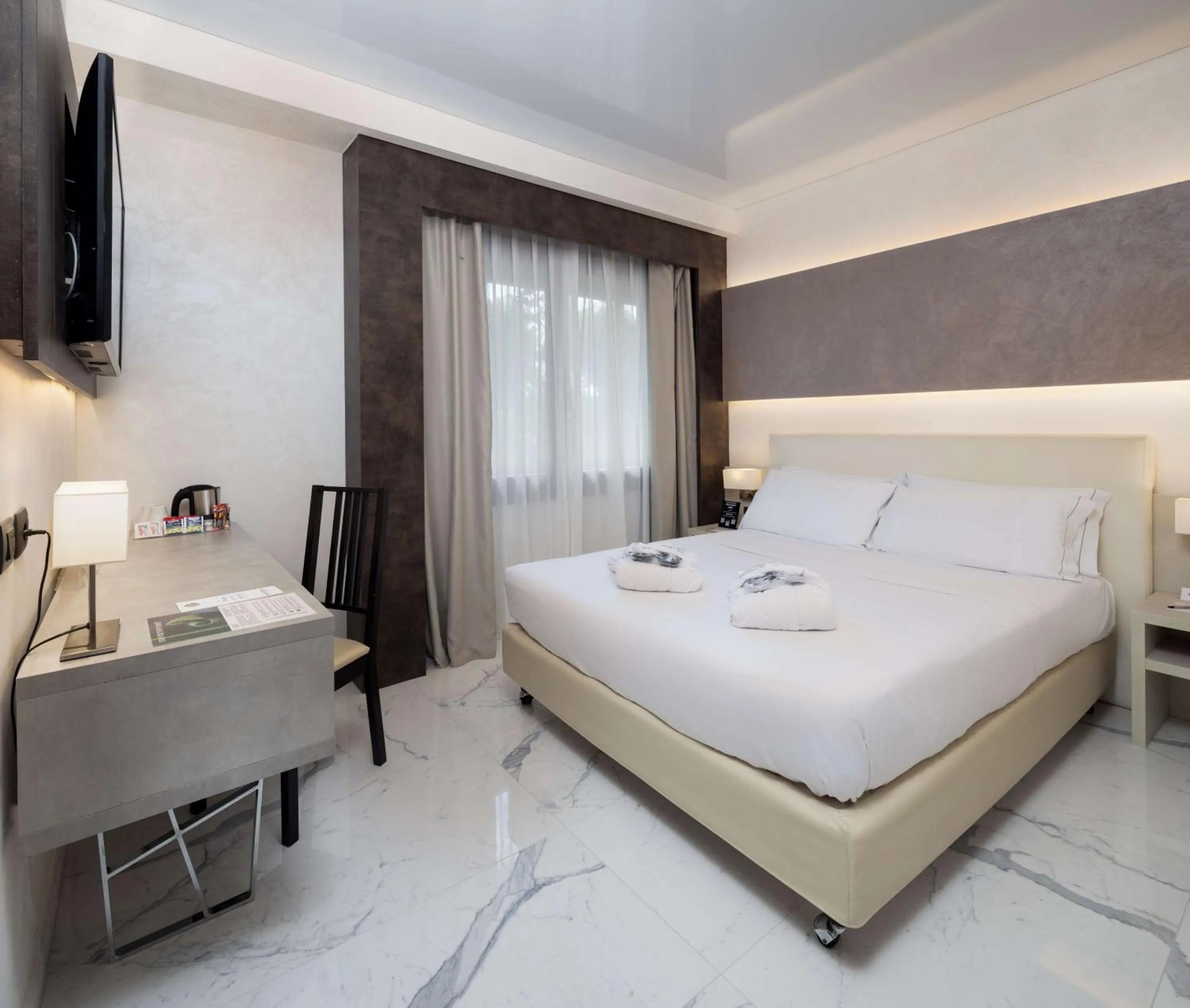 Bedroom, Bed in Best Western Plus Hotel Modena Resort