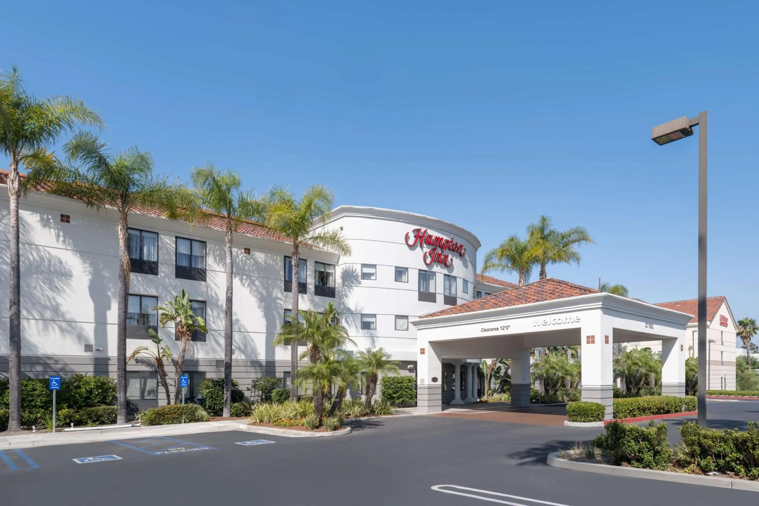 Property building in Hampton Inn by Hilton Irvine East - Lake Forest