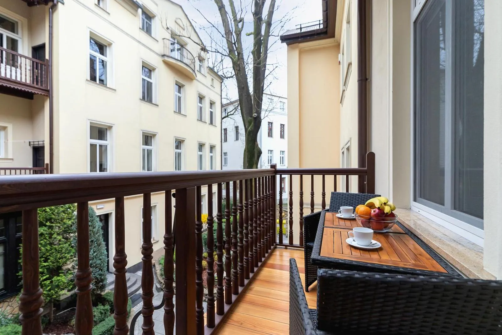 Balcony/Terrace in Elegant Apartments