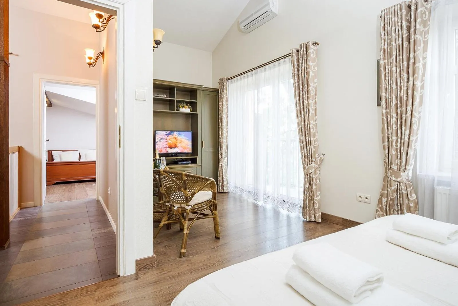 Photo of the whole room, Bed in Elegant Apartments