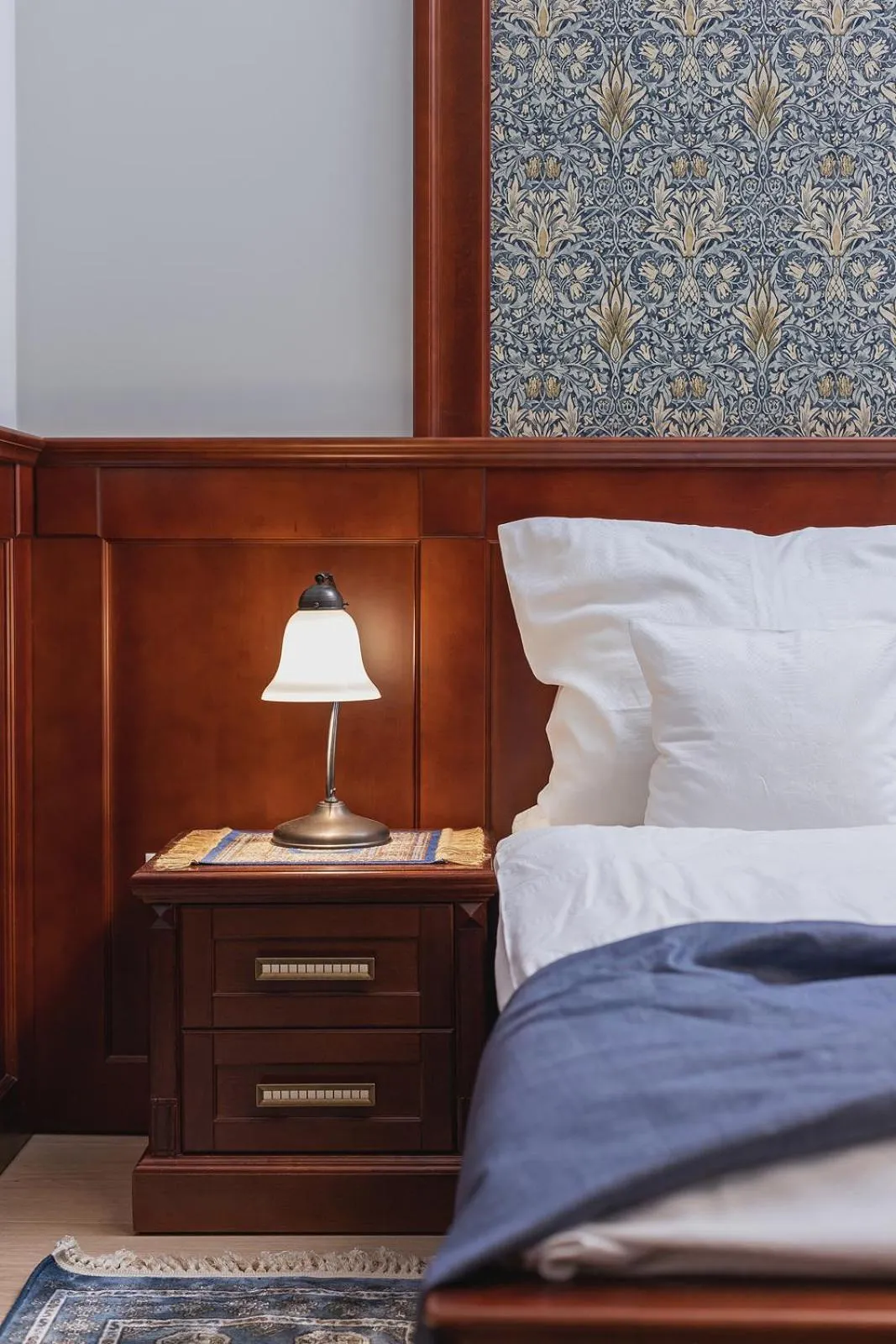 Bedroom, Bed in Elegant Apartments