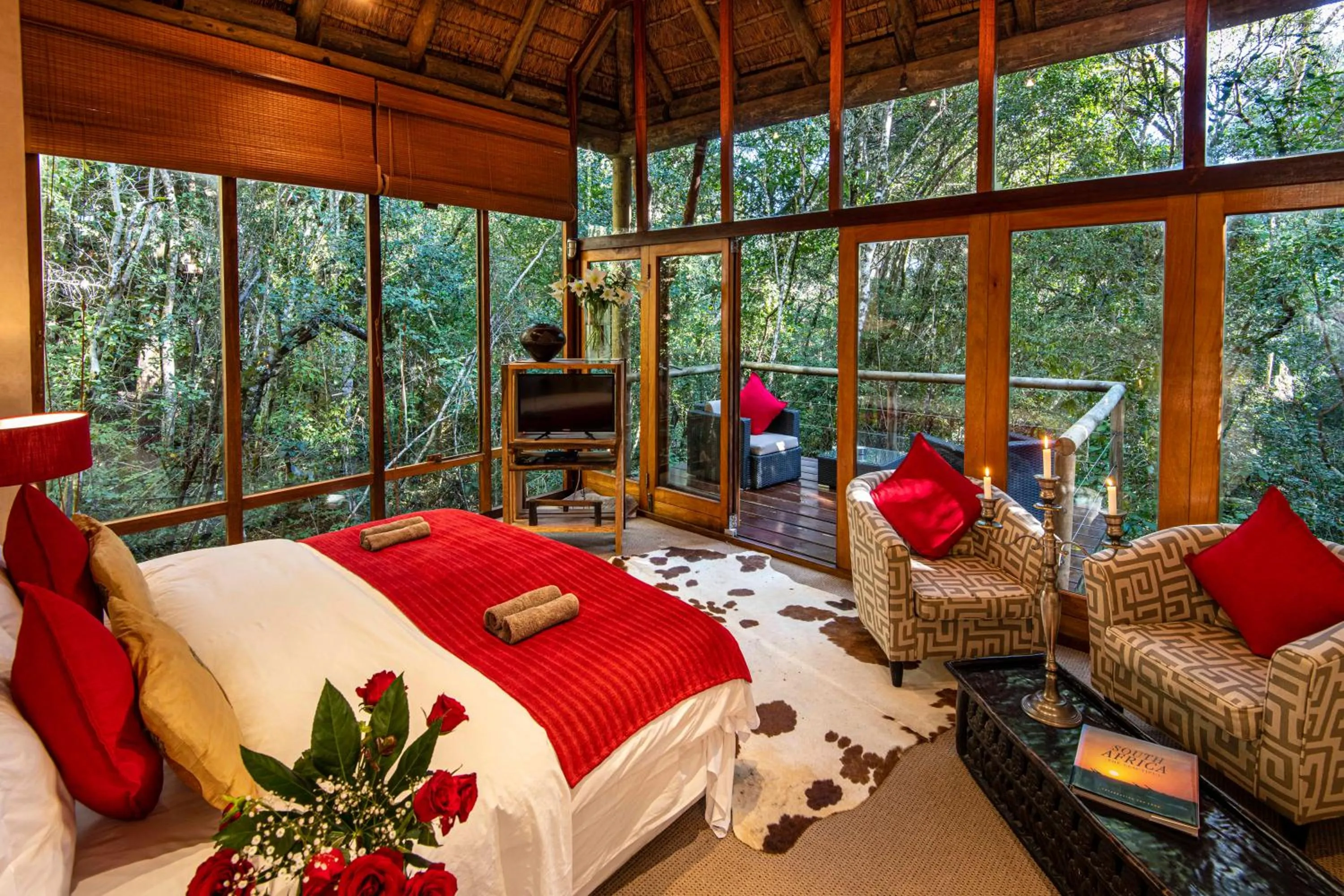 Bed in Trogon House and Forest Spa