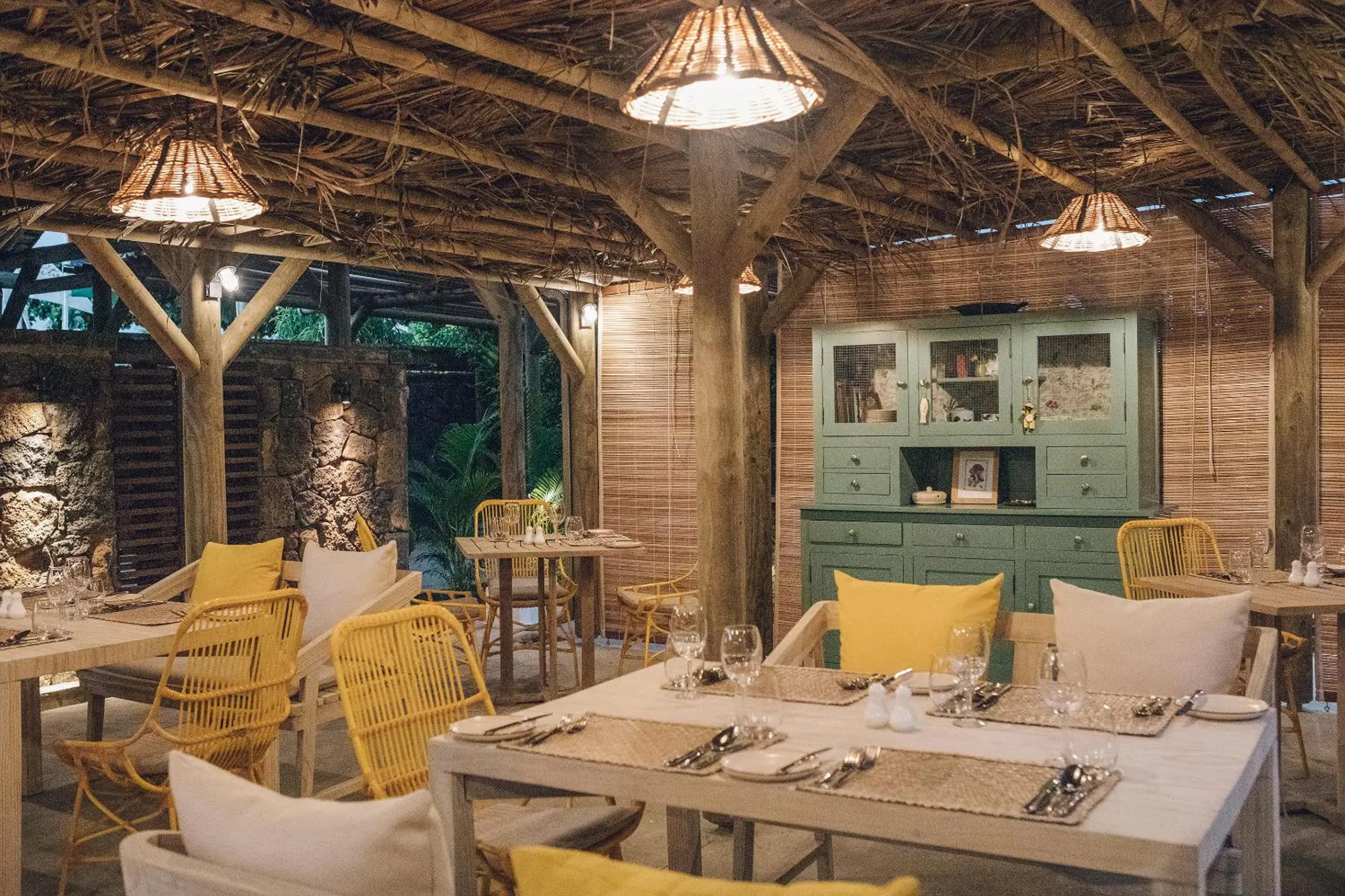 Restaurant/places to eat in Friday Attitude Restaurant/places to eat in Friday Attitude