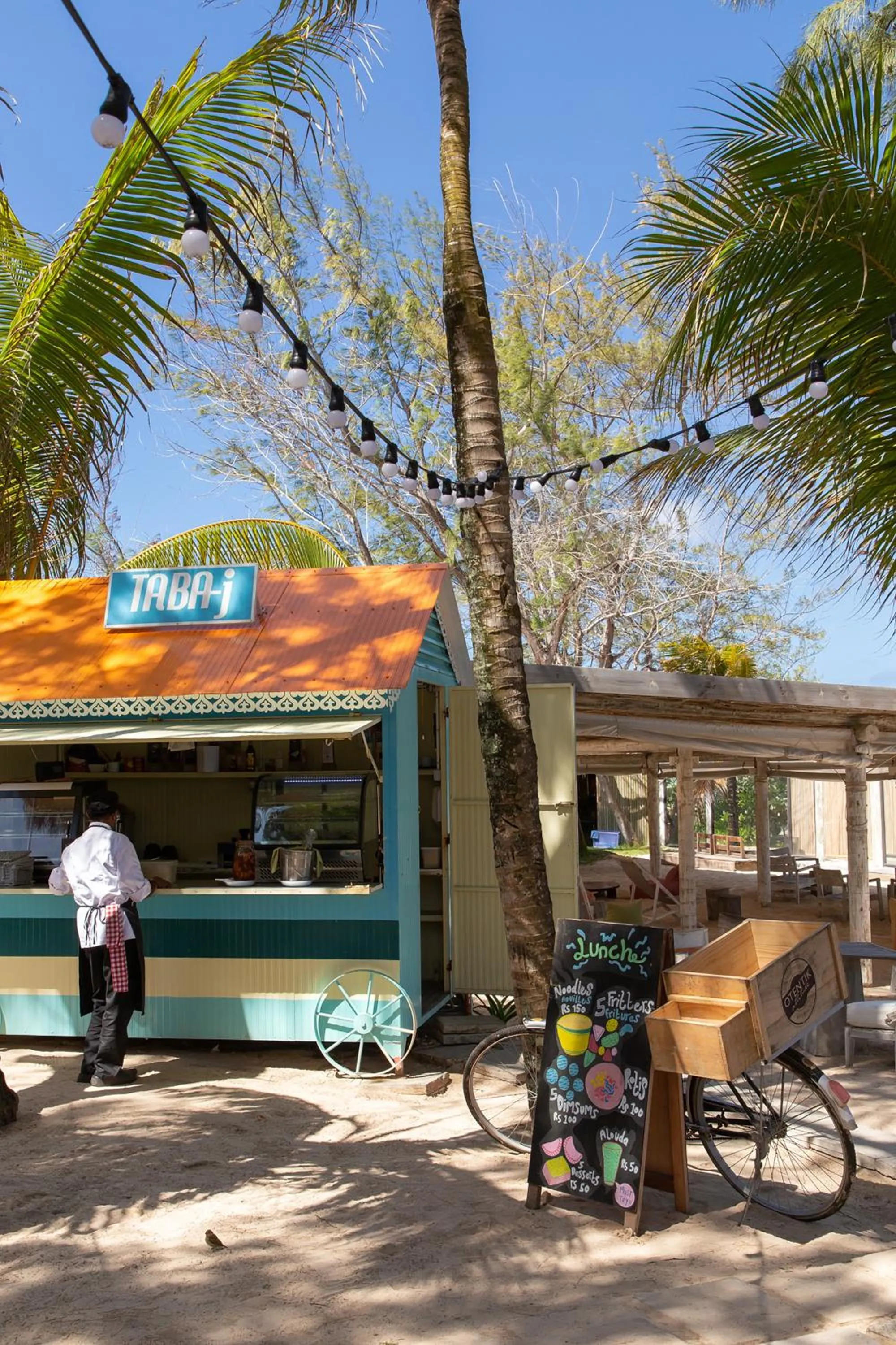 Restaurant/places to eat in Friday Attitude