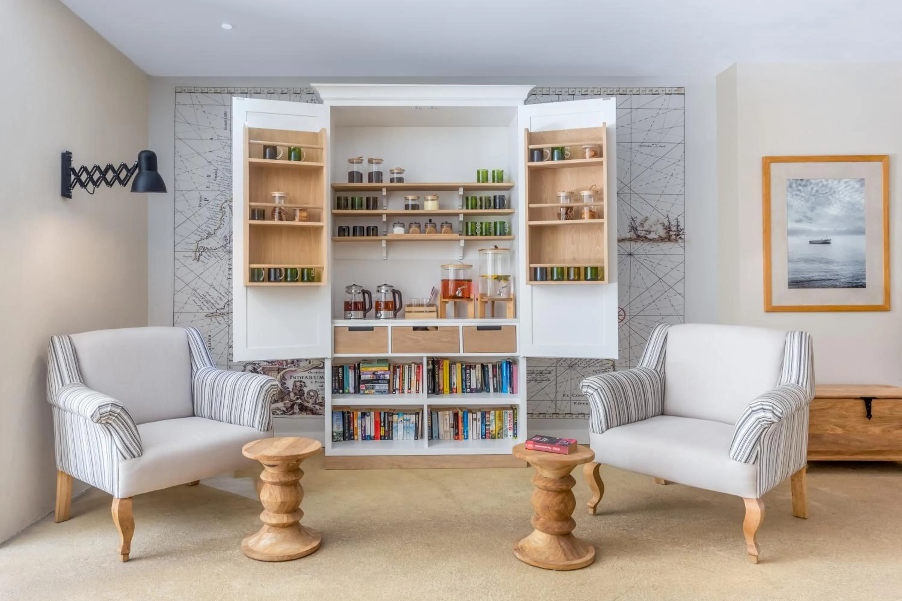 Coffee/tea facilities in Friday Attitude