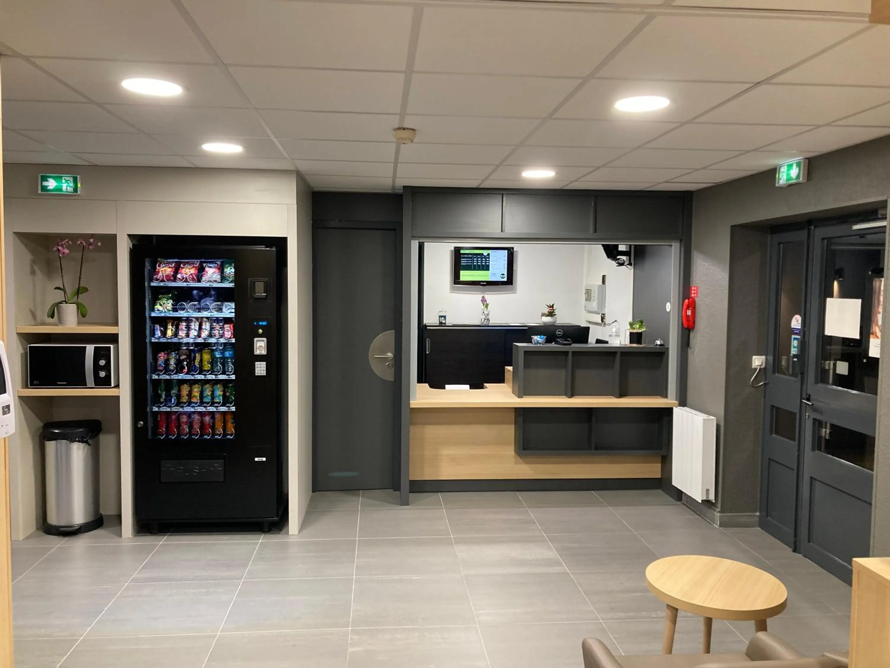 Lobby or reception in B&B HOTEL Le Tréport Friville