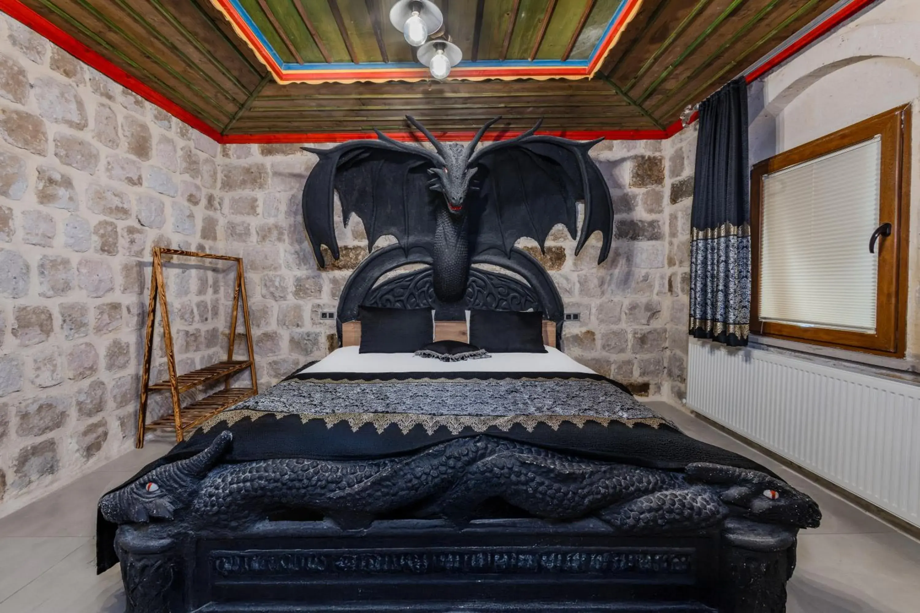 Queen Room with Spa Bath in Kayatas Cave Suites Queen Room with Spa Bath in Kayatas Cave Suites