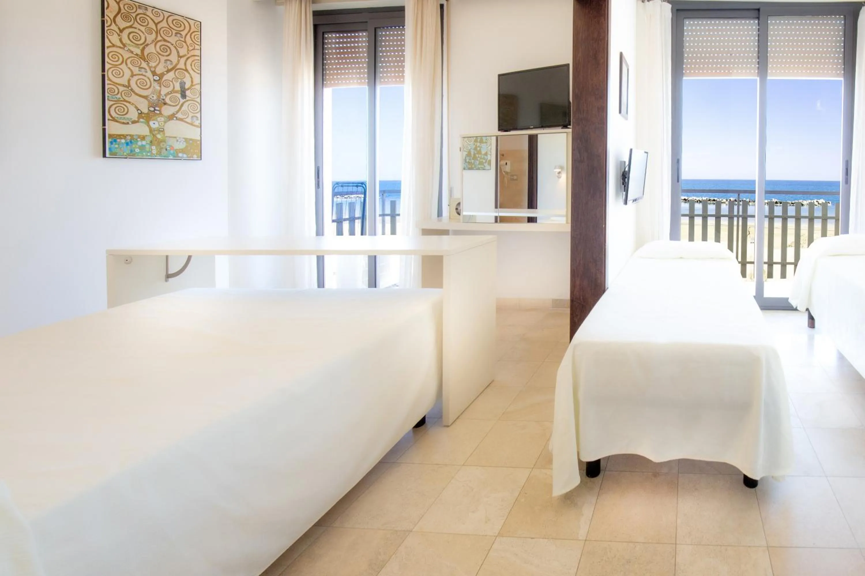 Bedroom, Bed in Hotel Villa Sole Resort