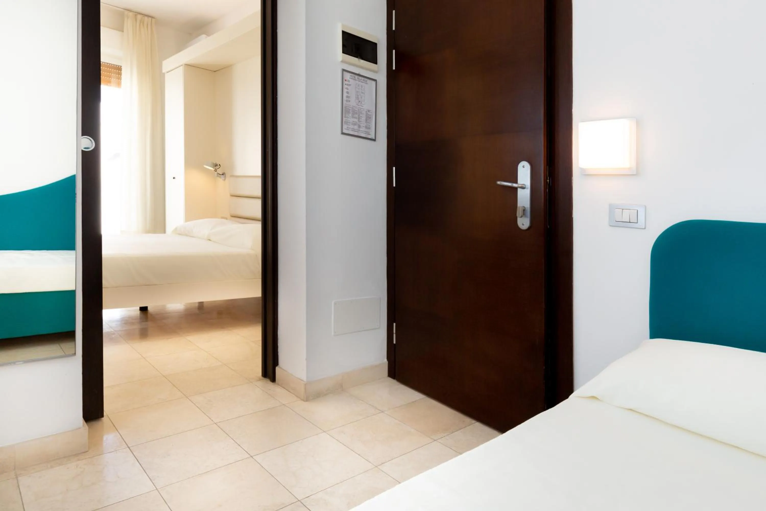 Bedroom, Bed in Hotel Villa Sole Resort