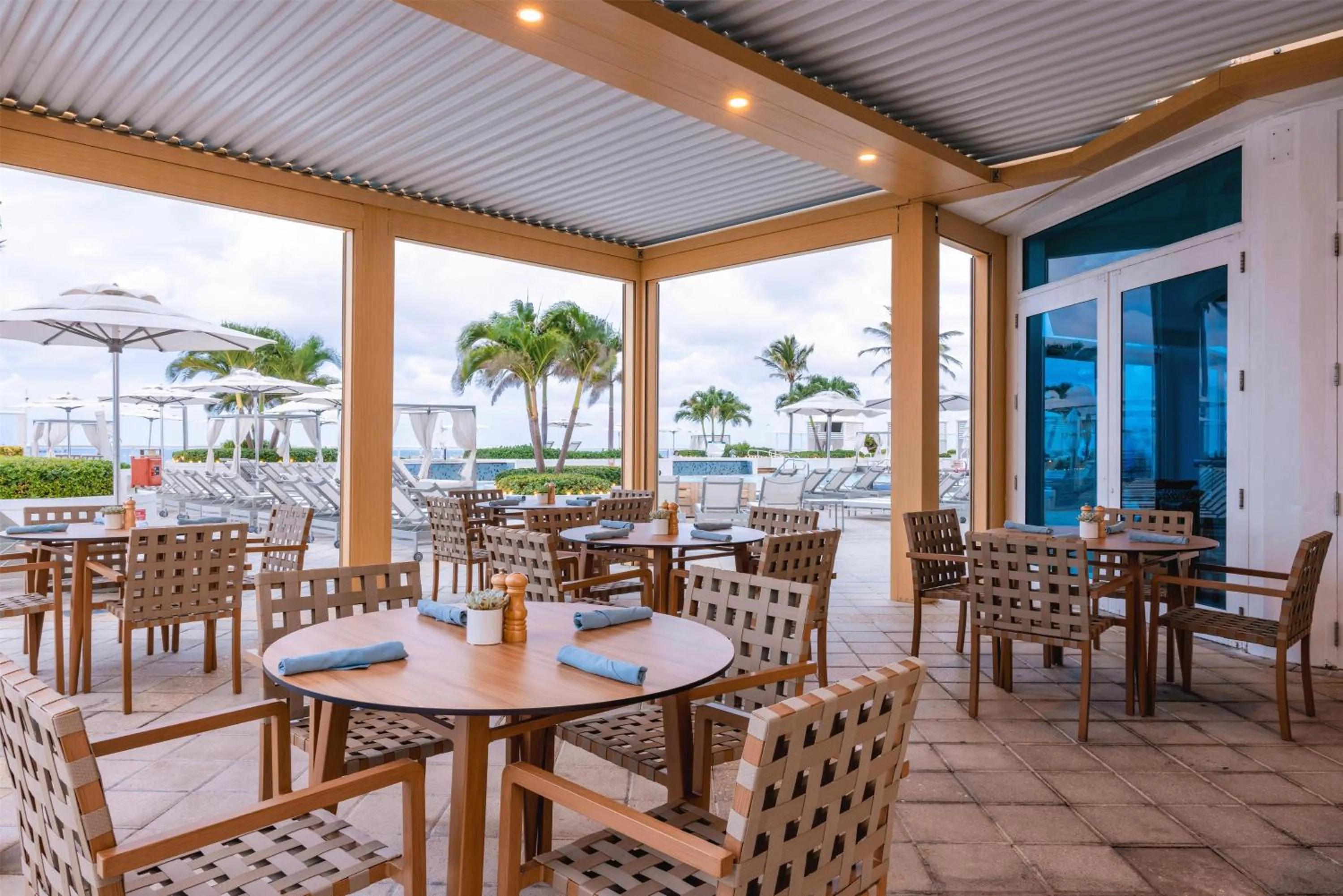 Restaurant/places to eat in Beach House Fort Lauderdale, A Hilton Resort