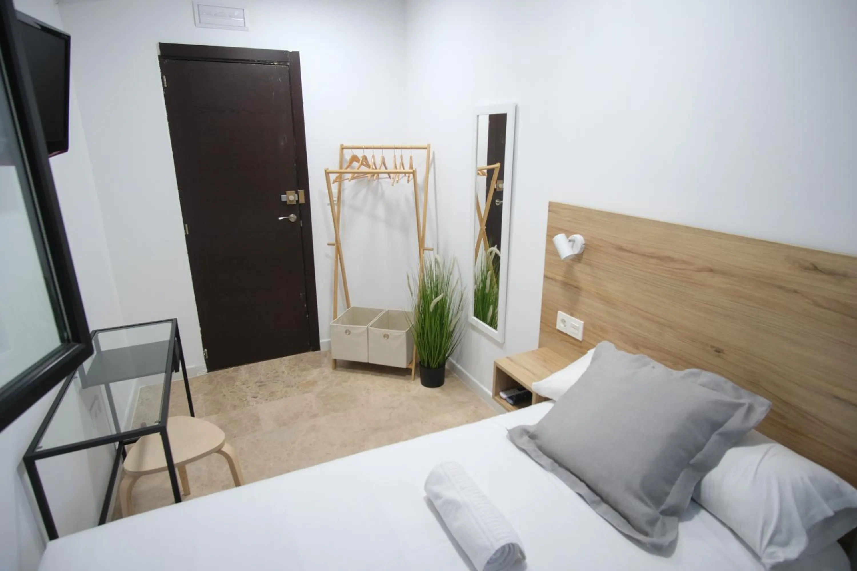 Bed in Urban Rooms Alicante