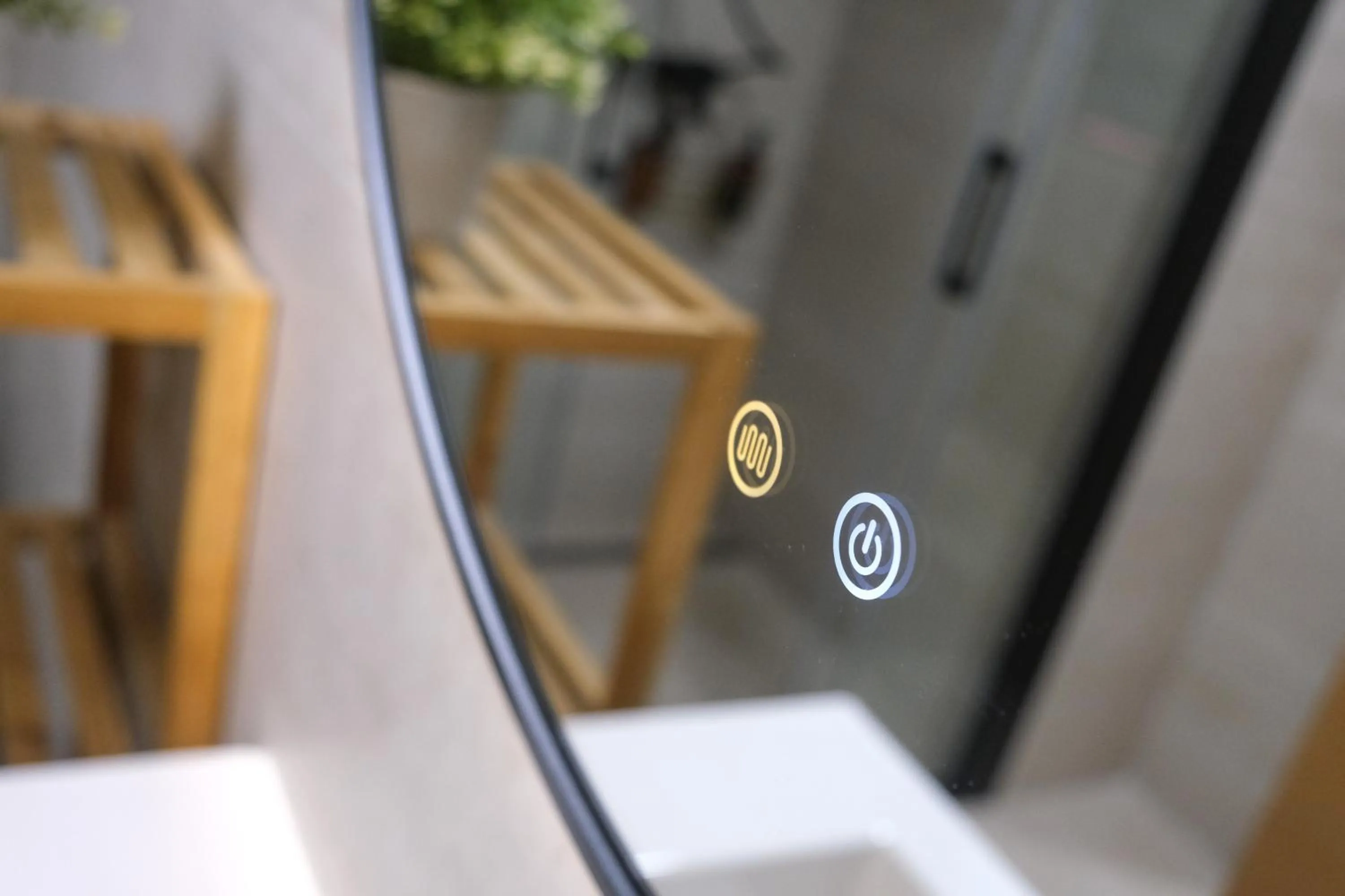 Shower in Urban Rooms Alicante