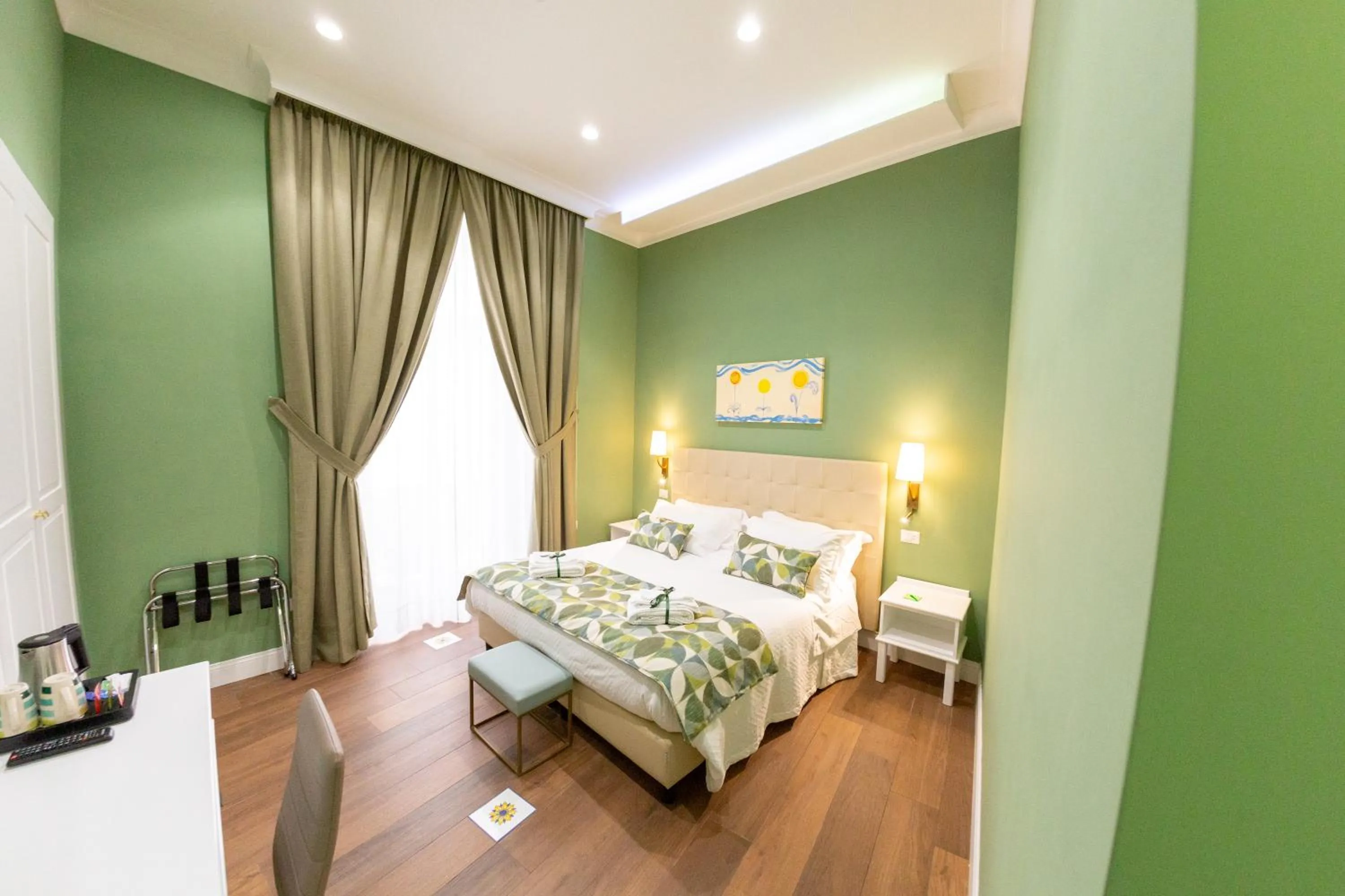 Bedroom, Bed in Suite CuoreNapoletano