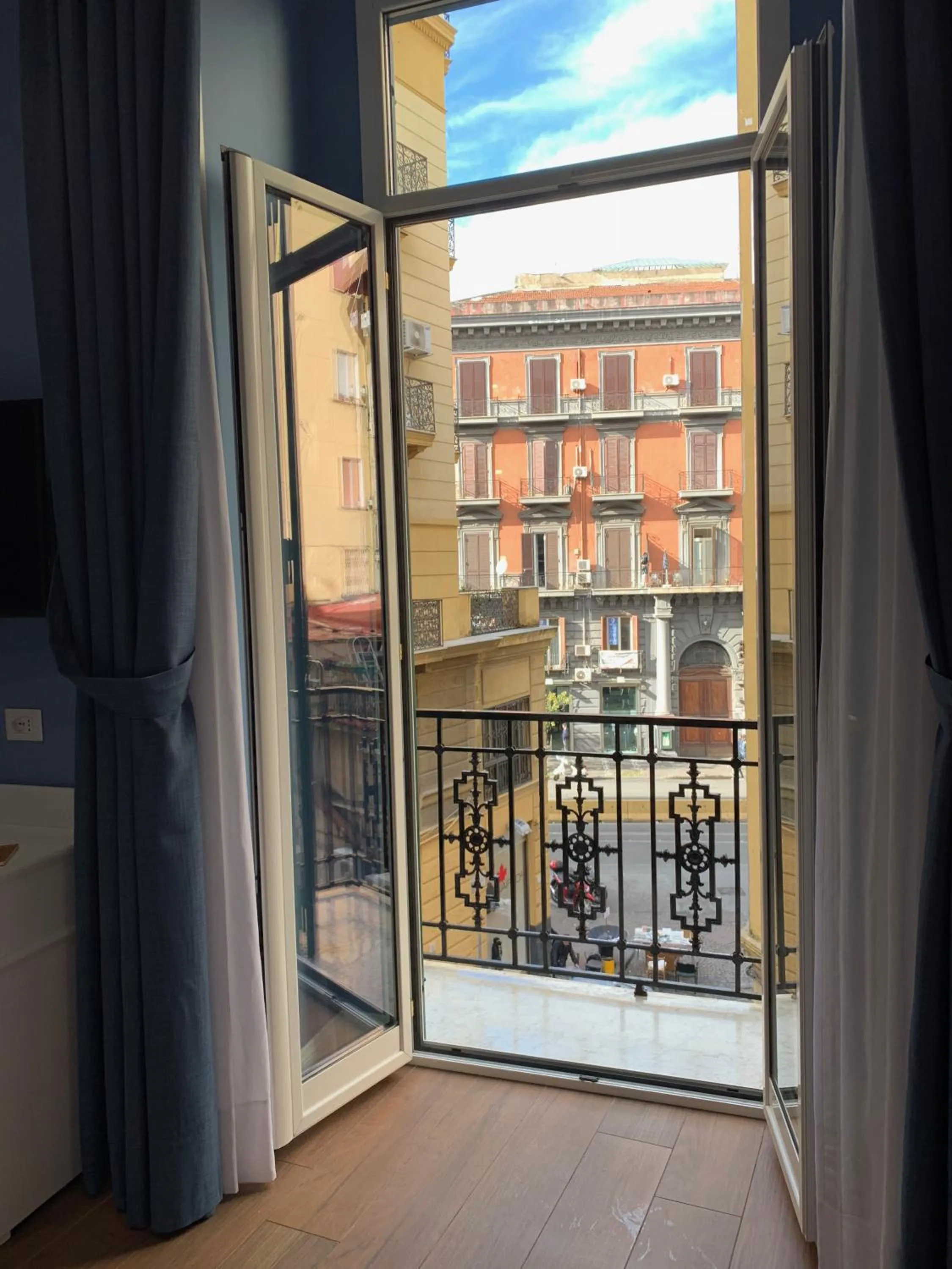 City view in Suite CuoreNapoletano