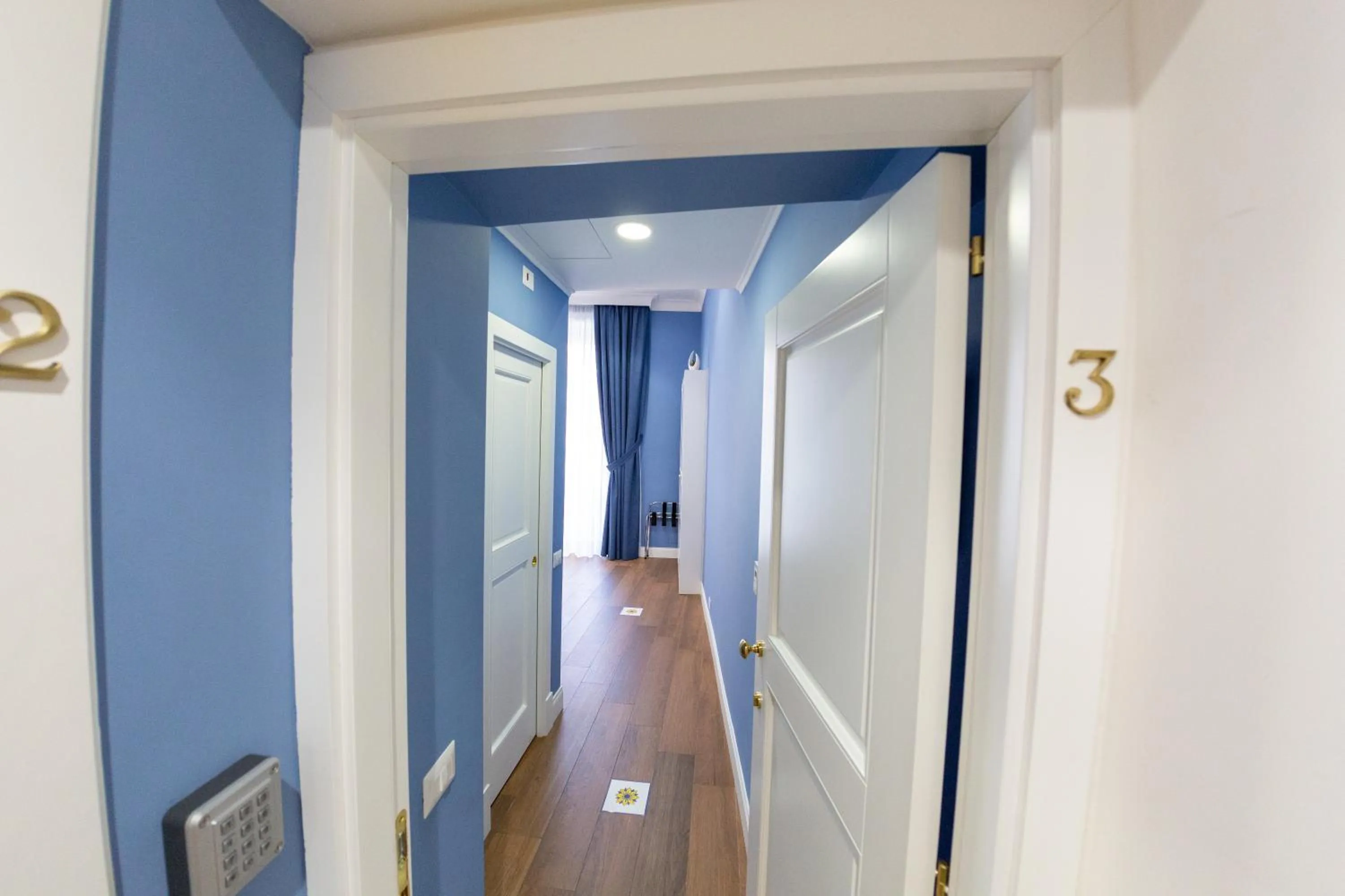 Logo/Certificate/Sign in Suite CuoreNapoletano