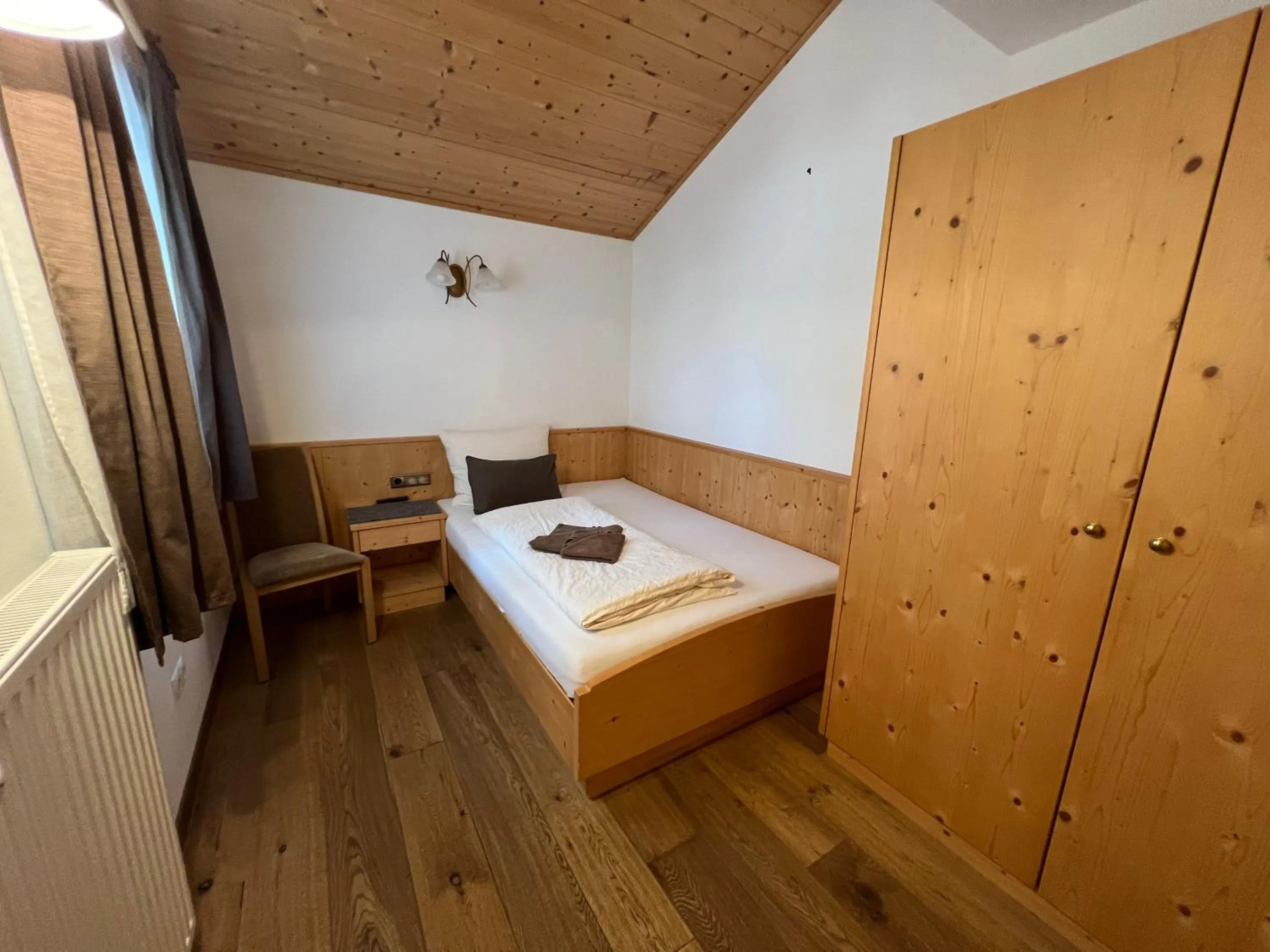 Bed in Gasthaus Bad Siess