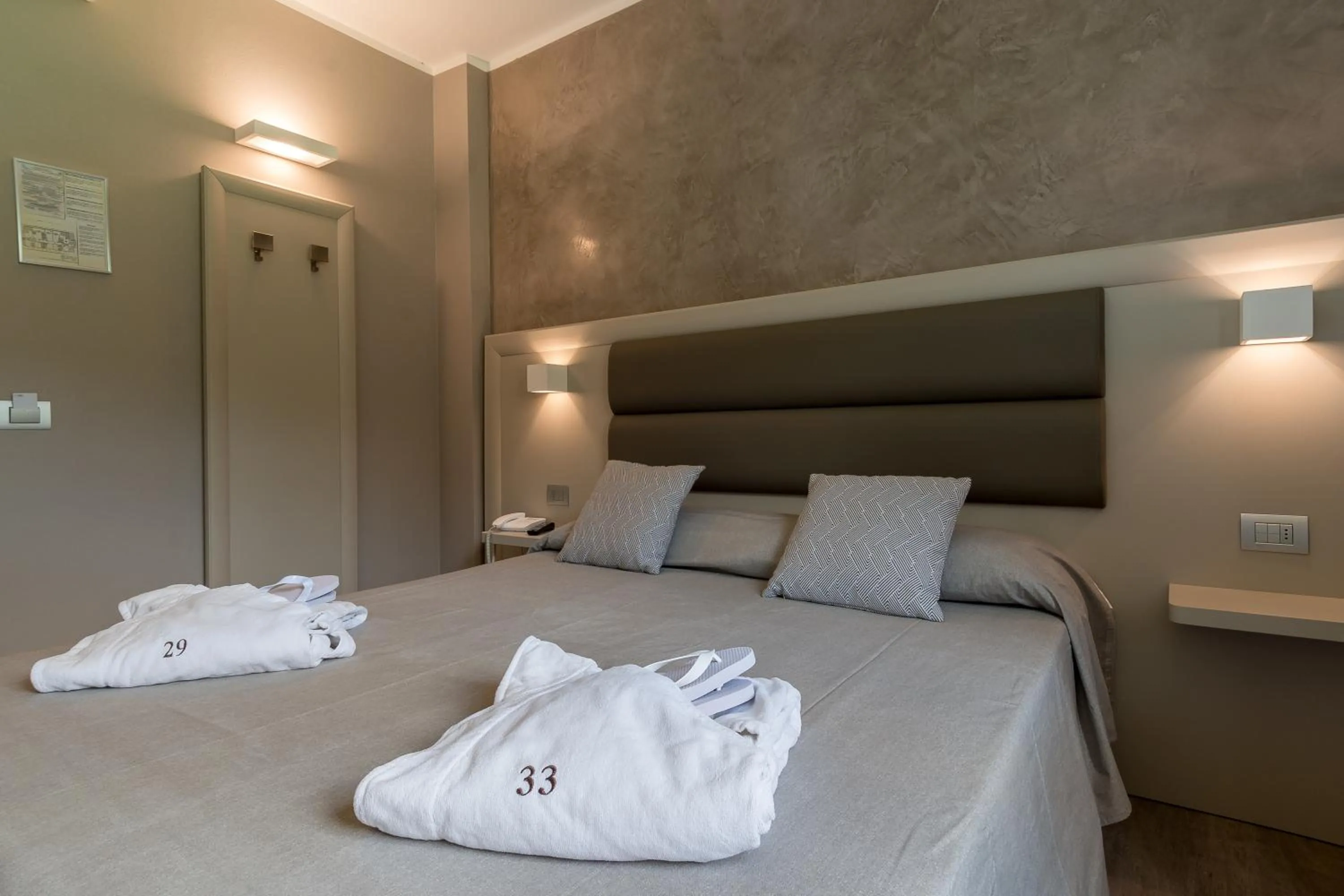Superior Double Room with Mountain View - single occupancy in Hotel 4 Venti spa & wellness