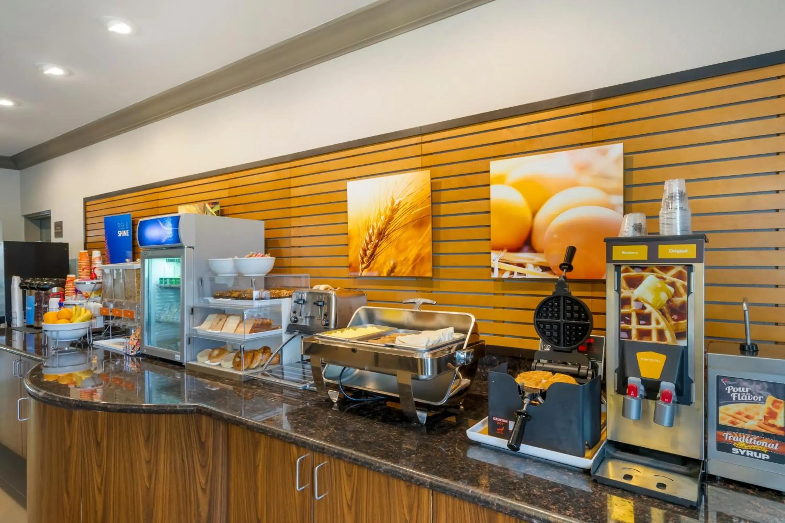 Restaurant/places to eat in Comfort Inn & Suites Port Charlotte-Punta Gorda Restaurant/places to eat in Comfort Inn & Suites Port Charlotte-Punta Gorda