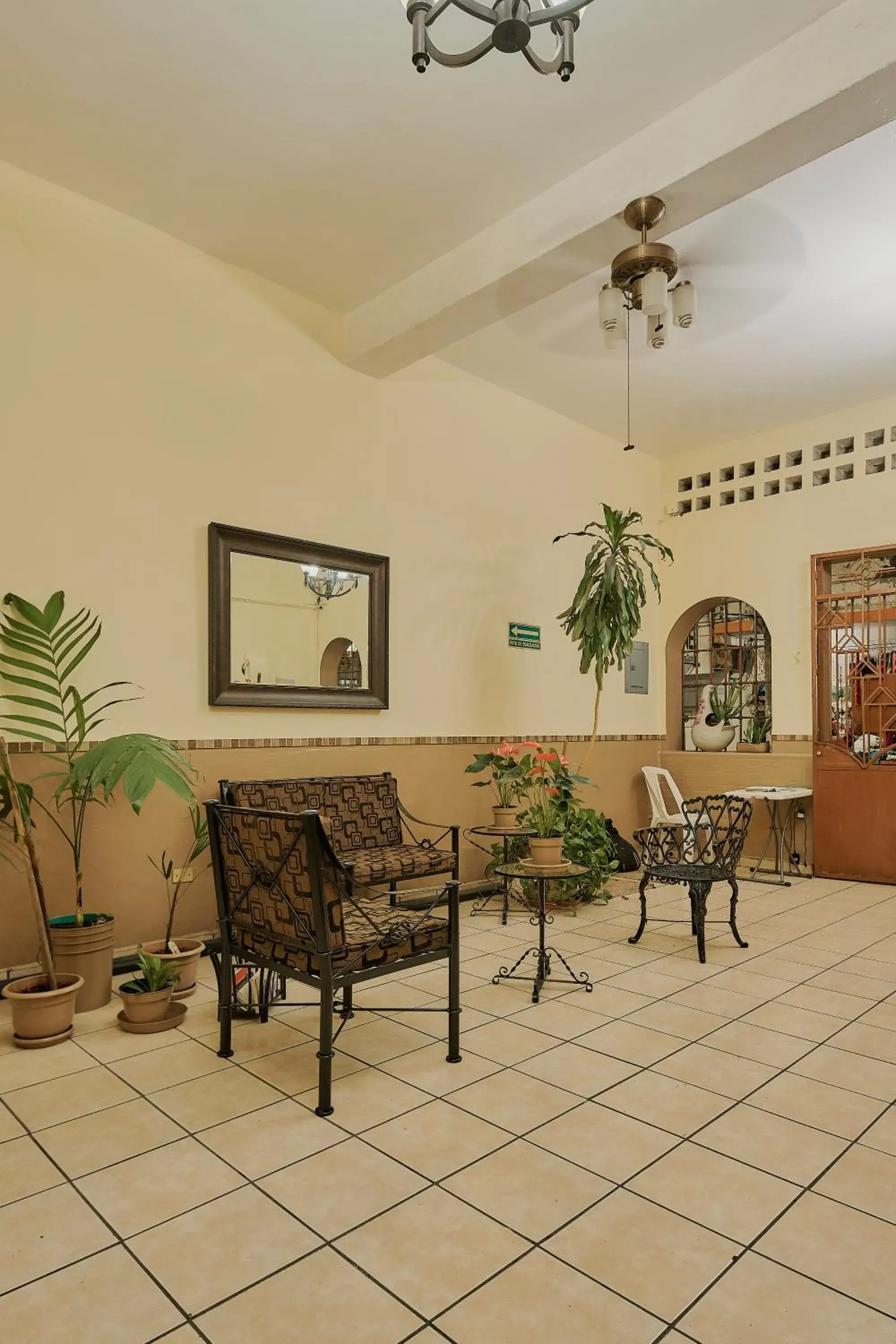 Property building in Hotel Cervantino Property building in Hotel Cervantino