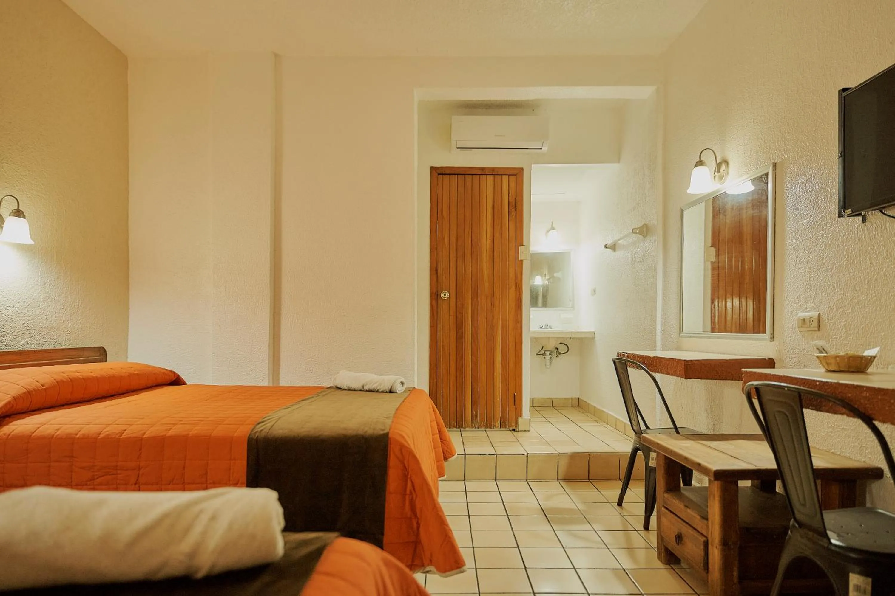 Bed in Hotel Cervantino