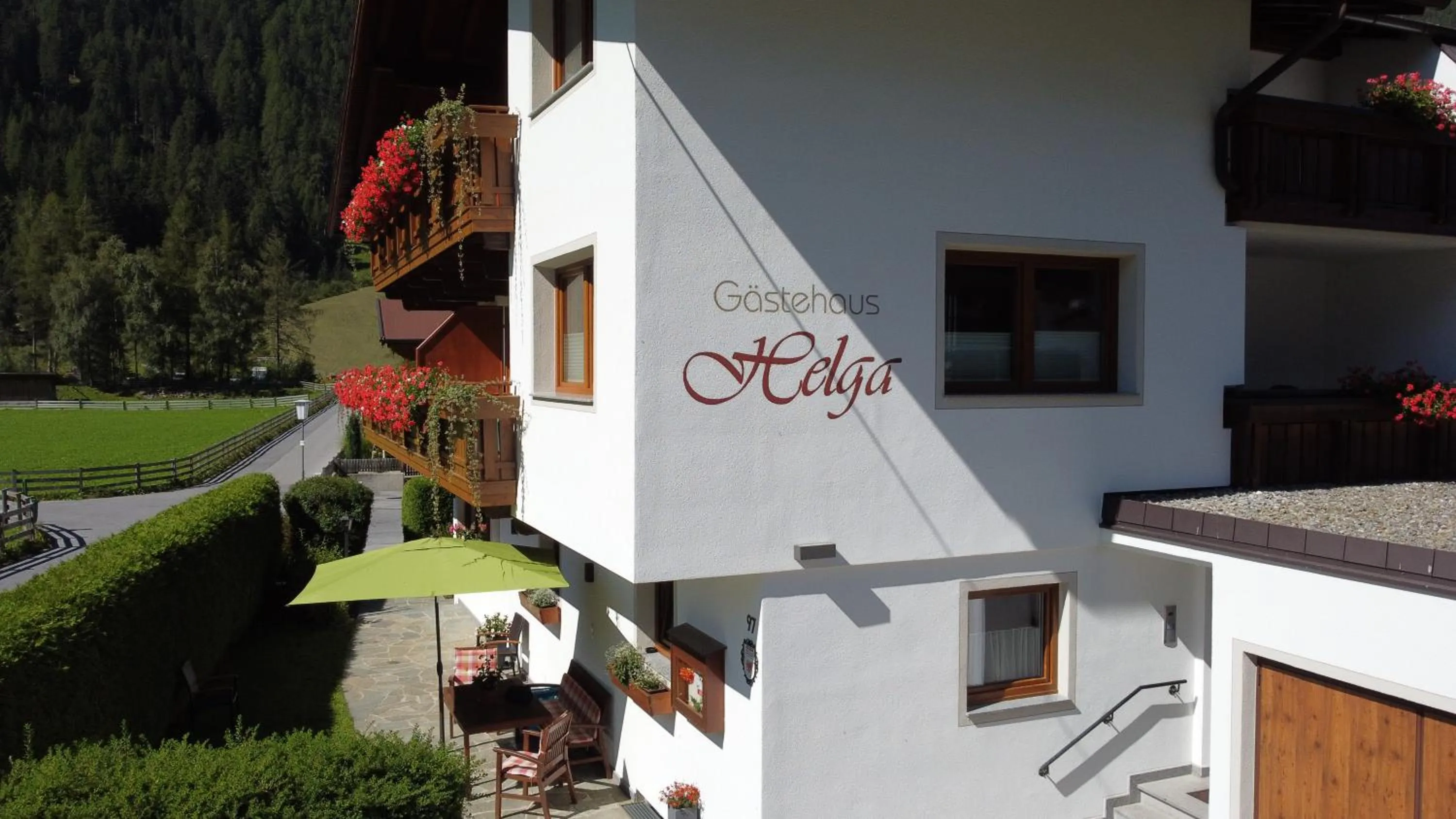 Property building in Gästehaus Helga