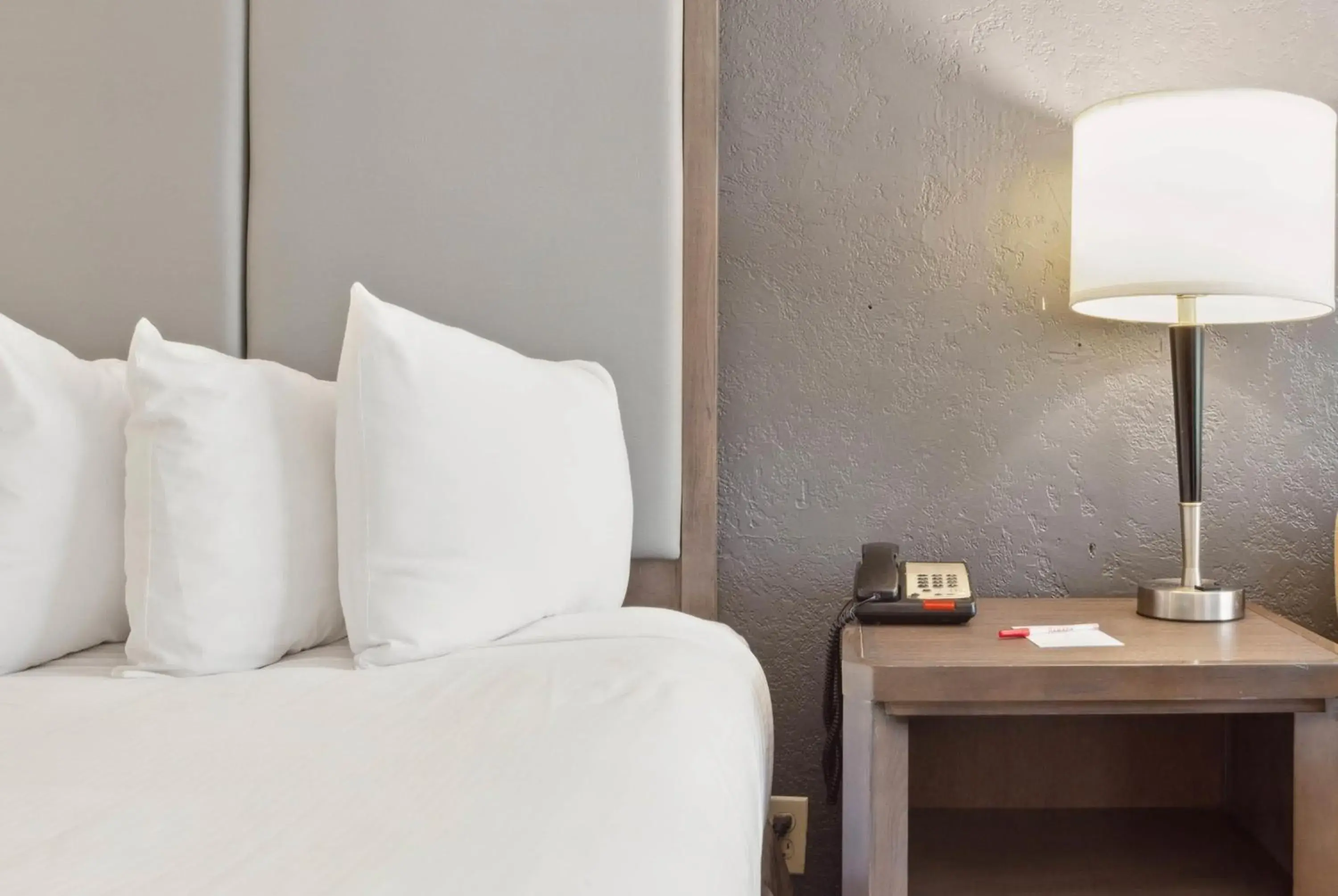 Photo of the whole room, Bed in Ramada by Wyndham Houma Photo of the whole room, Bed in Ramada by Wyndham Houma