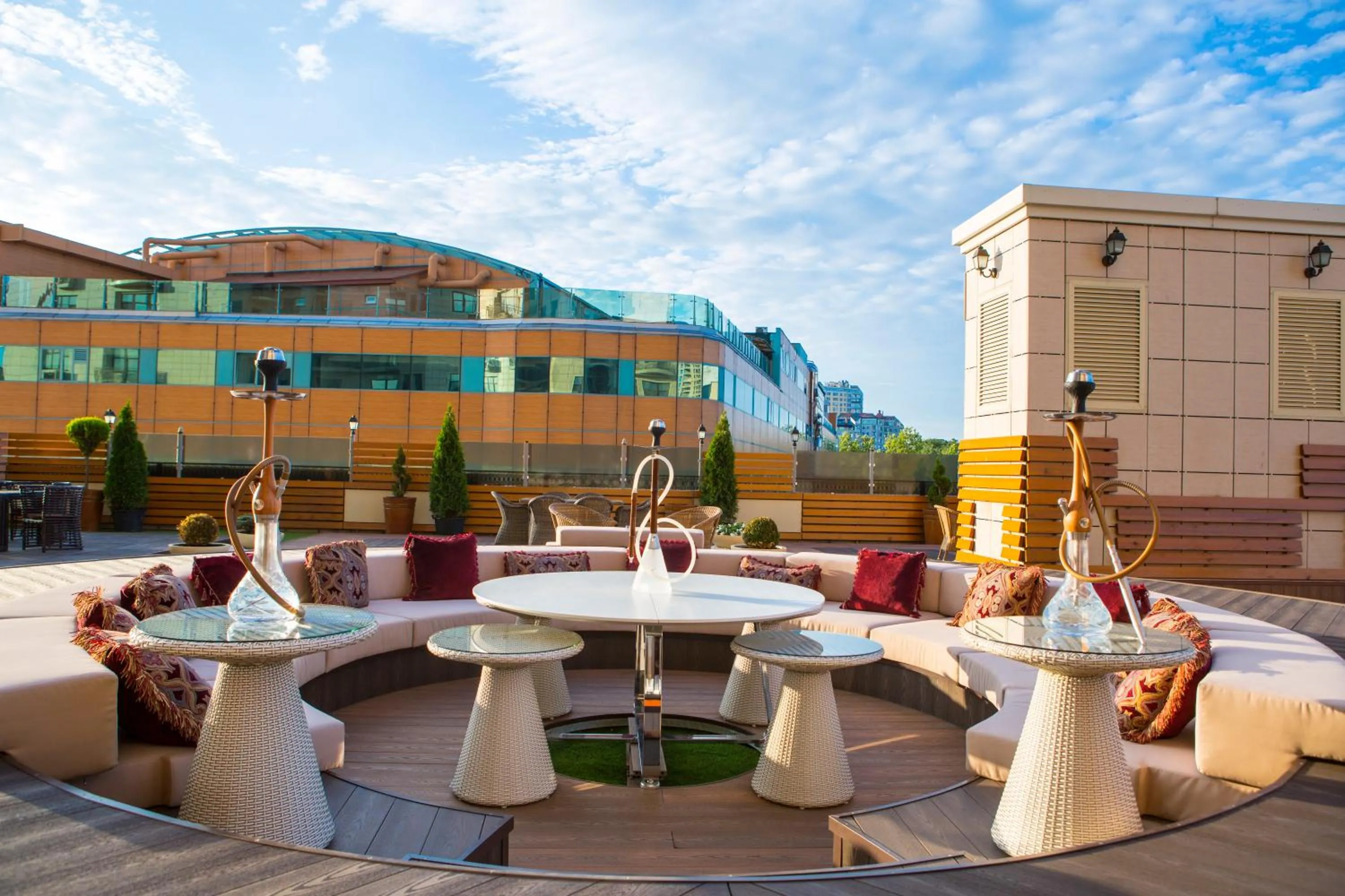 Restaurant/places to eat in Ark Palace Hotel & SPA