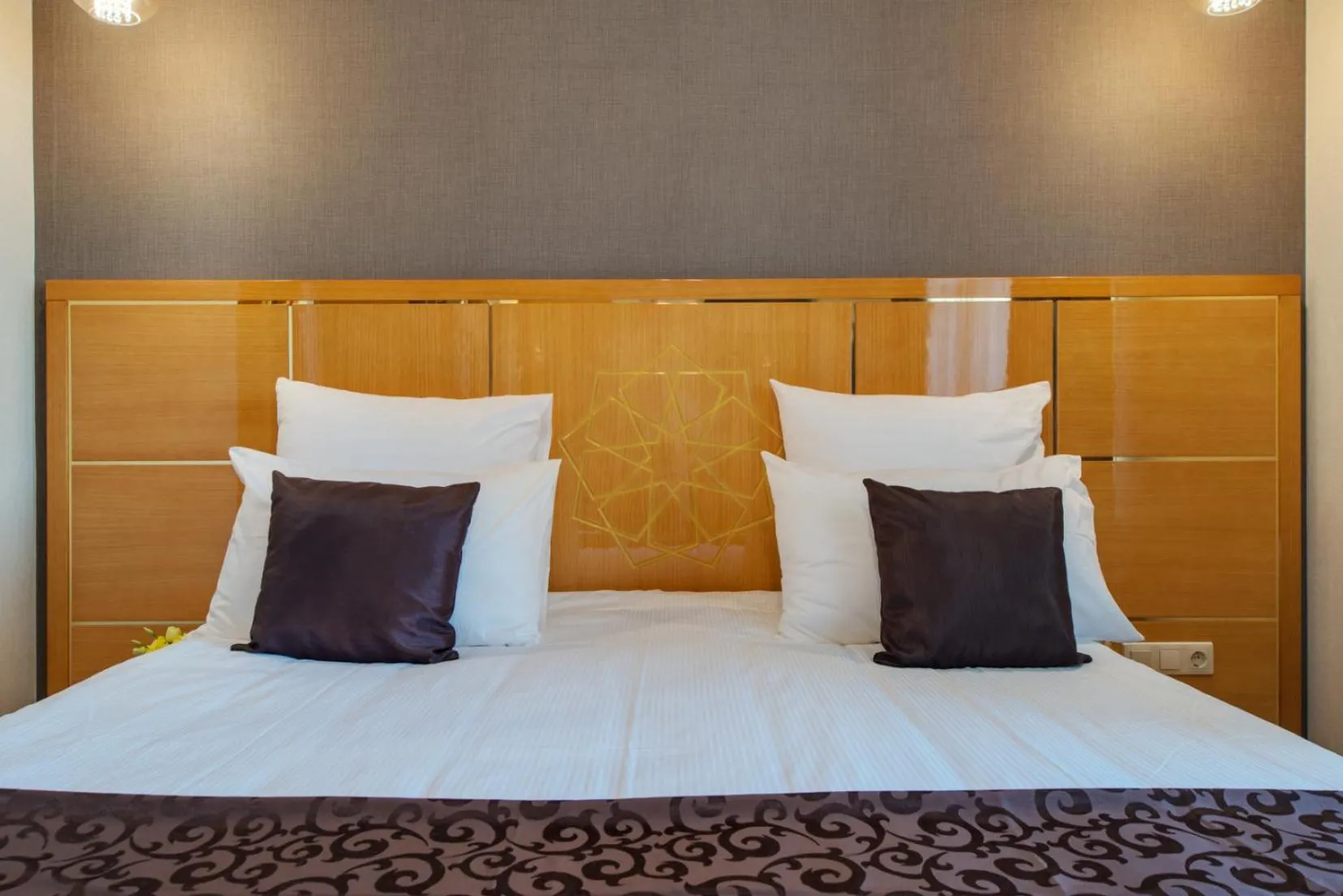 Bed in Ark Palace Hotel & SPA