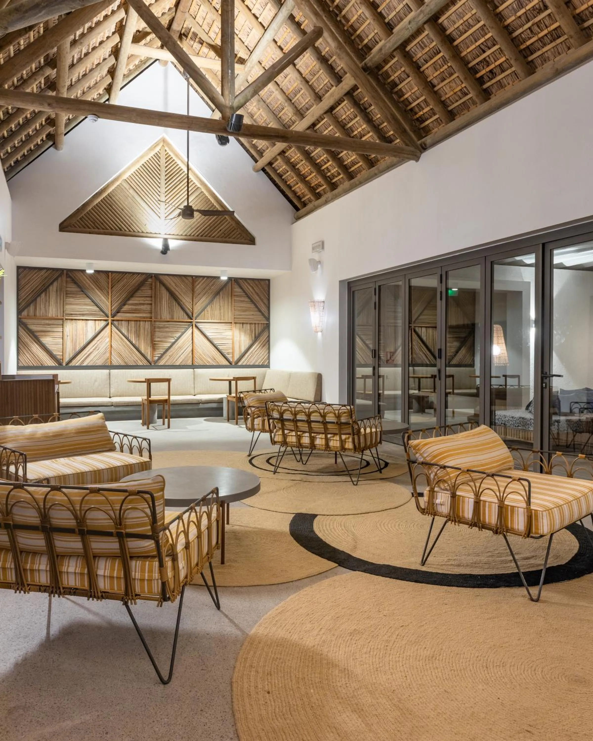 Game Room in Sunrise Attitude (Adults Only)