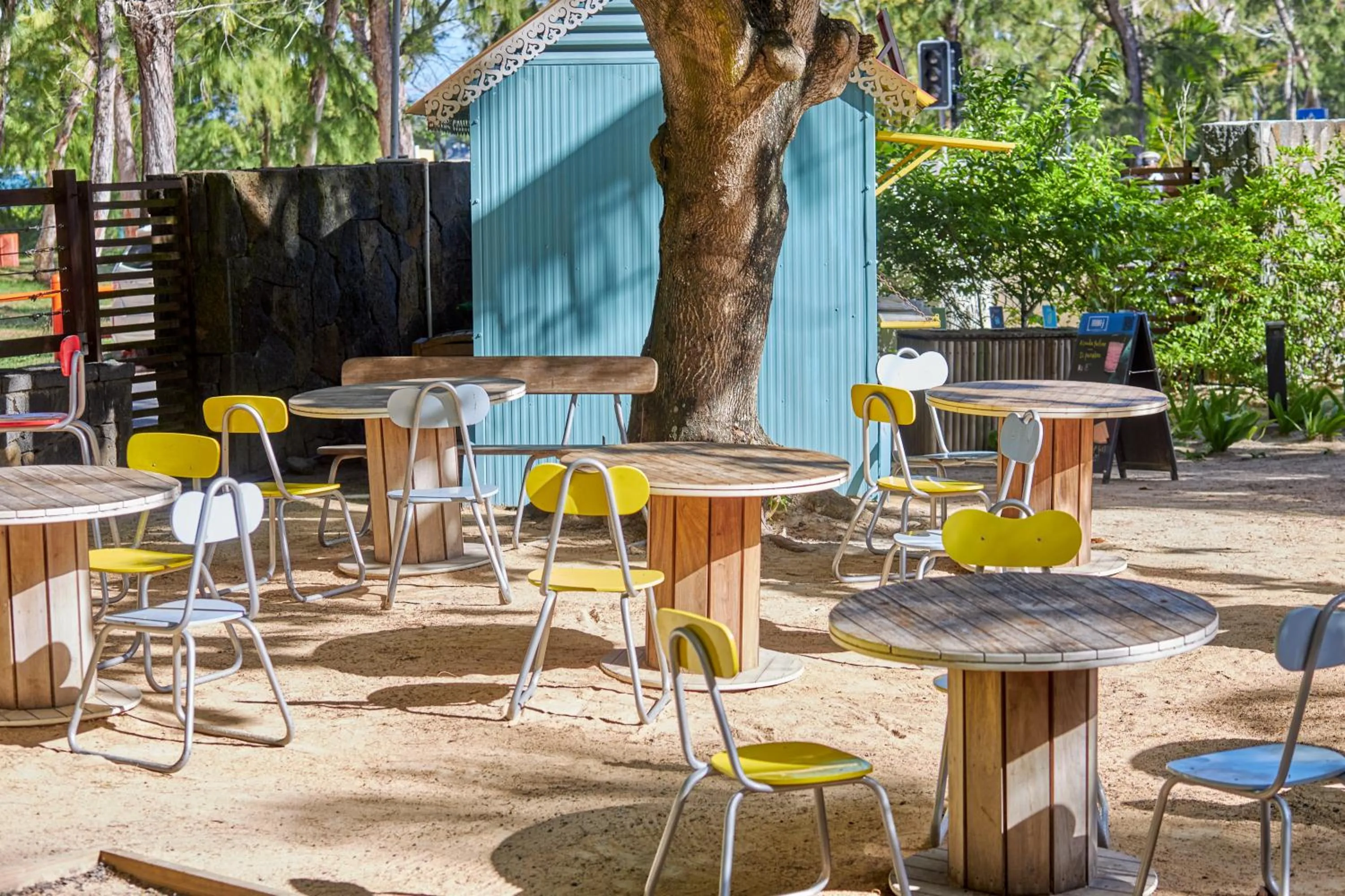 Restaurant/places to eat in Sunrise Attitude (Adults Only)