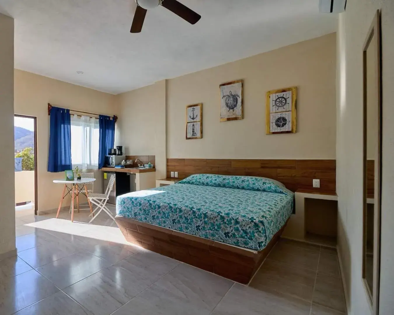 Standard Double Suite in Bungalows Las Hamacas Standard Double Suite in Bungalows Las Hamacas