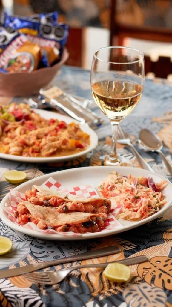 Restaurant/places to eat in Bungalows Las Hamacas