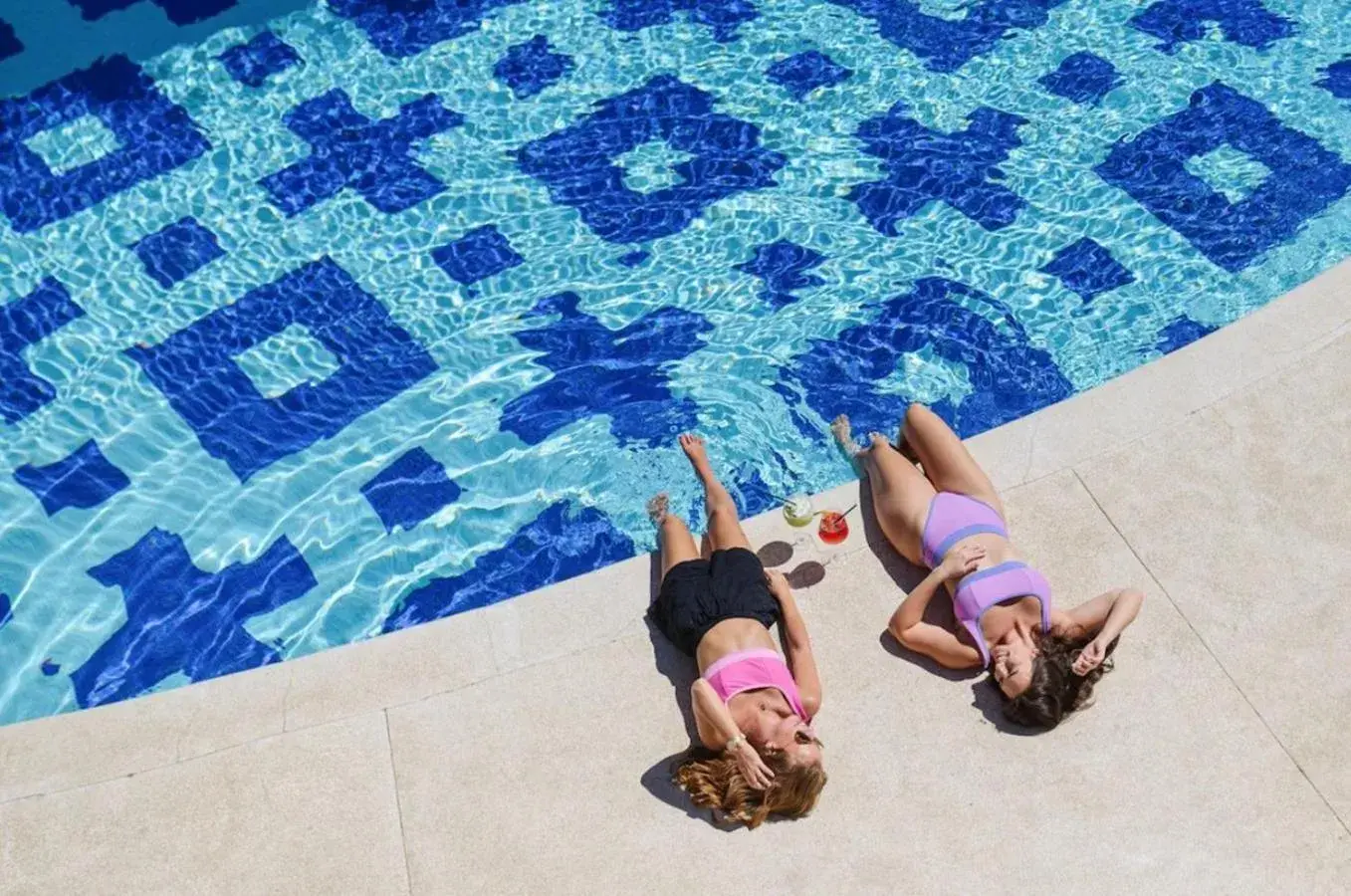 Swimming pool in Mar del Cabo By Velas Resorts Adults Only Swimming pool in Mar del Cabo By Velas Resorts Adults Only