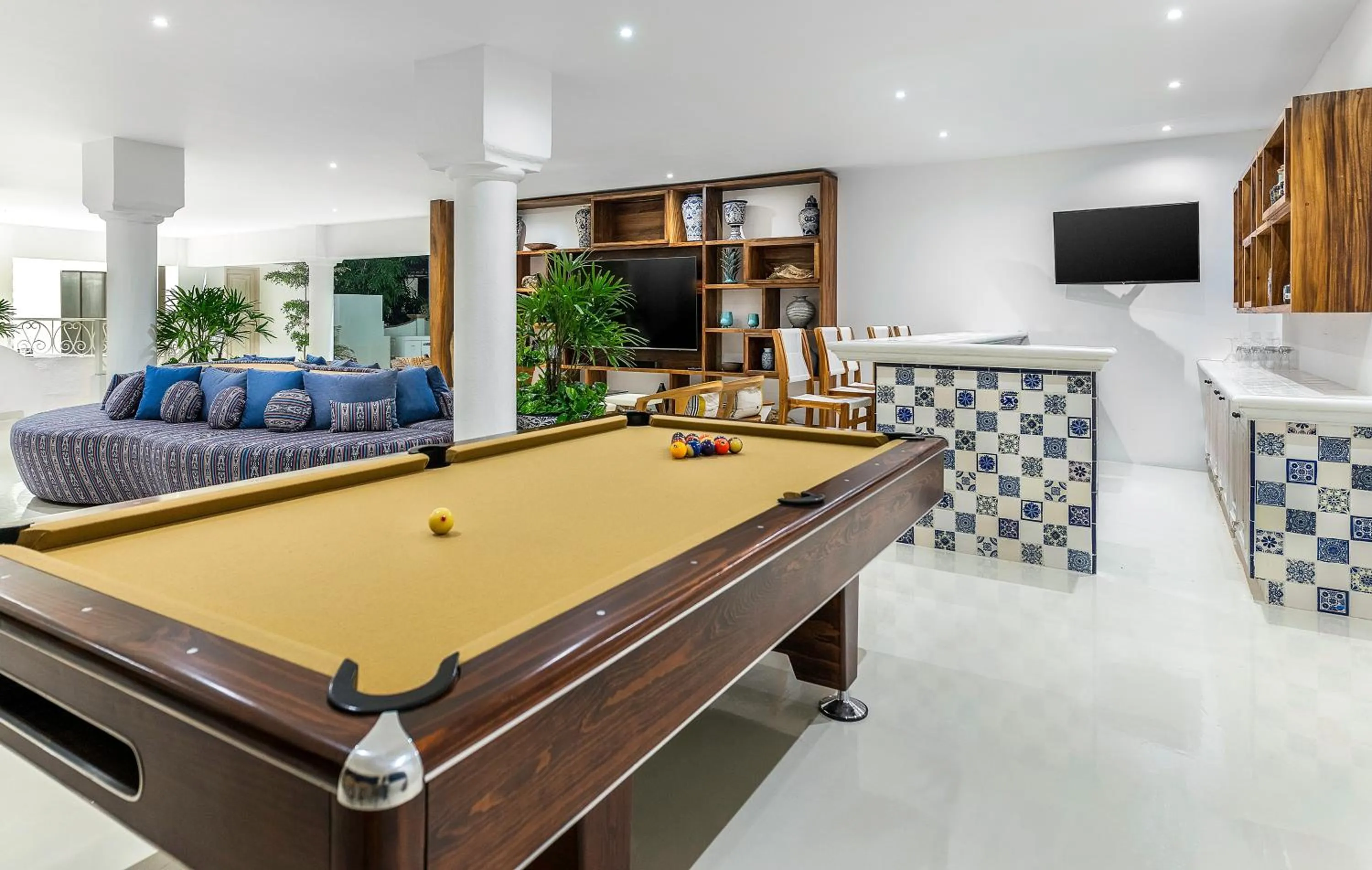 Billiard in Mar del Cabo By Velas Resorts Adults Only