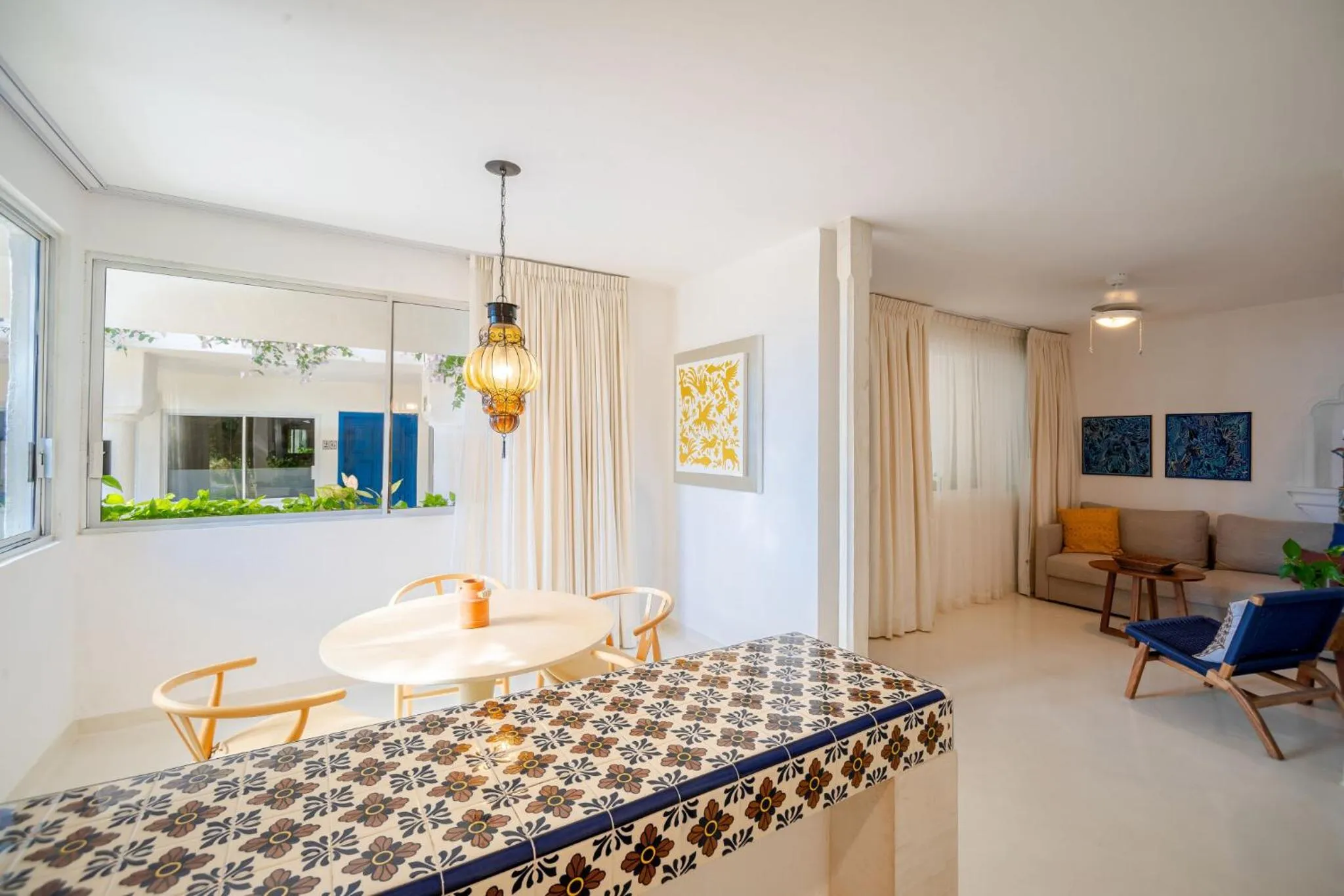 Living room in Mar del Cabo By Velas Resorts Adults Only